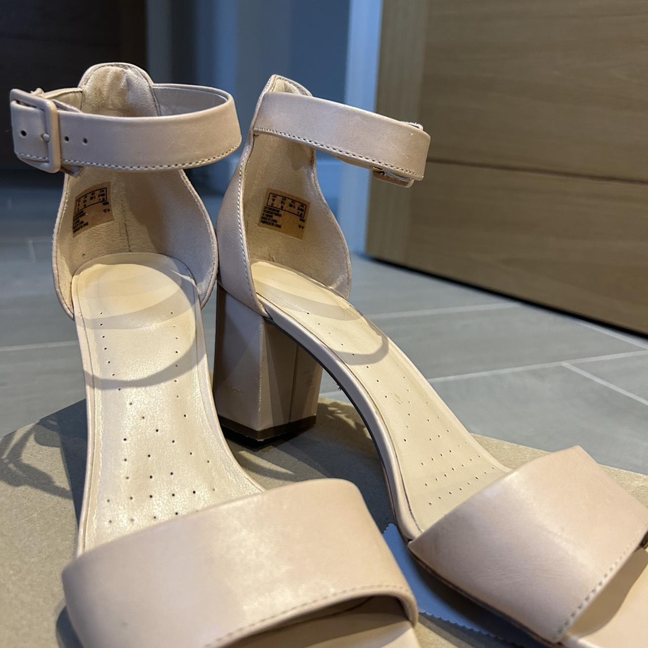 Elisa dedra best sale sandal clarks