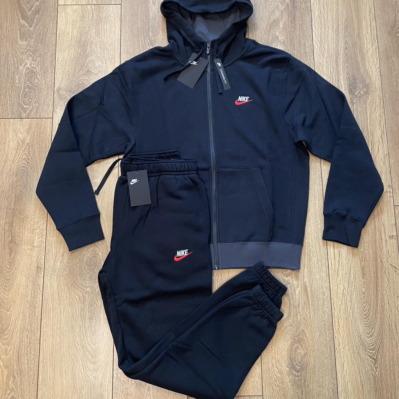 Nike Club Nike Tape Tracksuit Navy Nike Club Fleece Mens Graphic