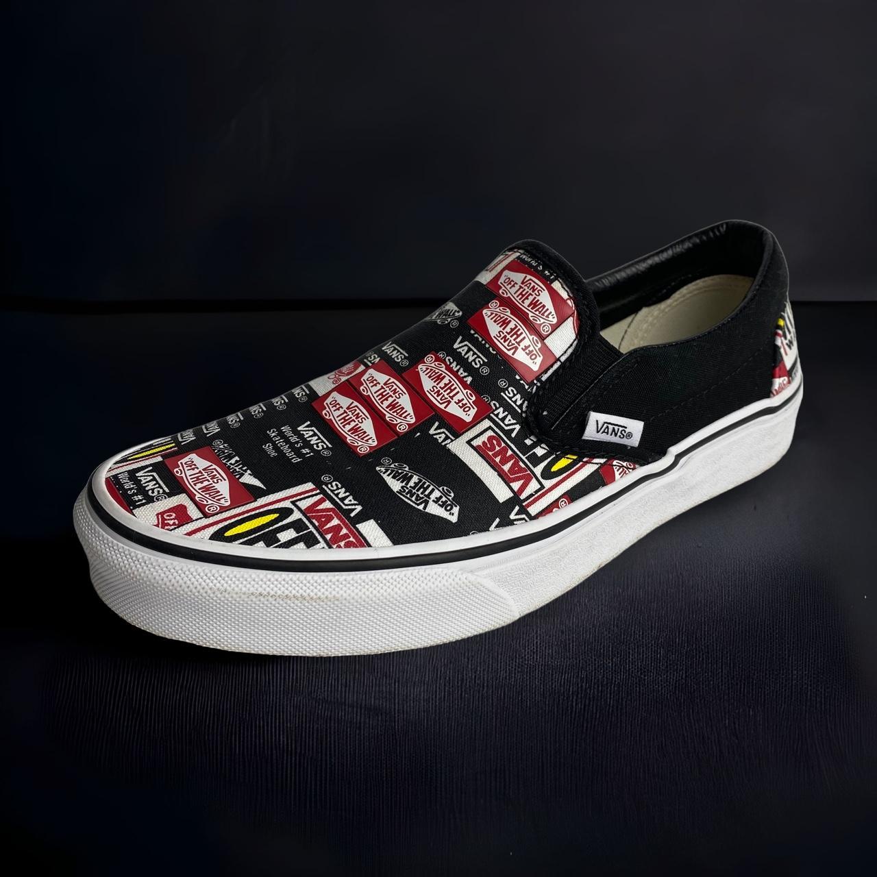 Vans logo hot sale slip on