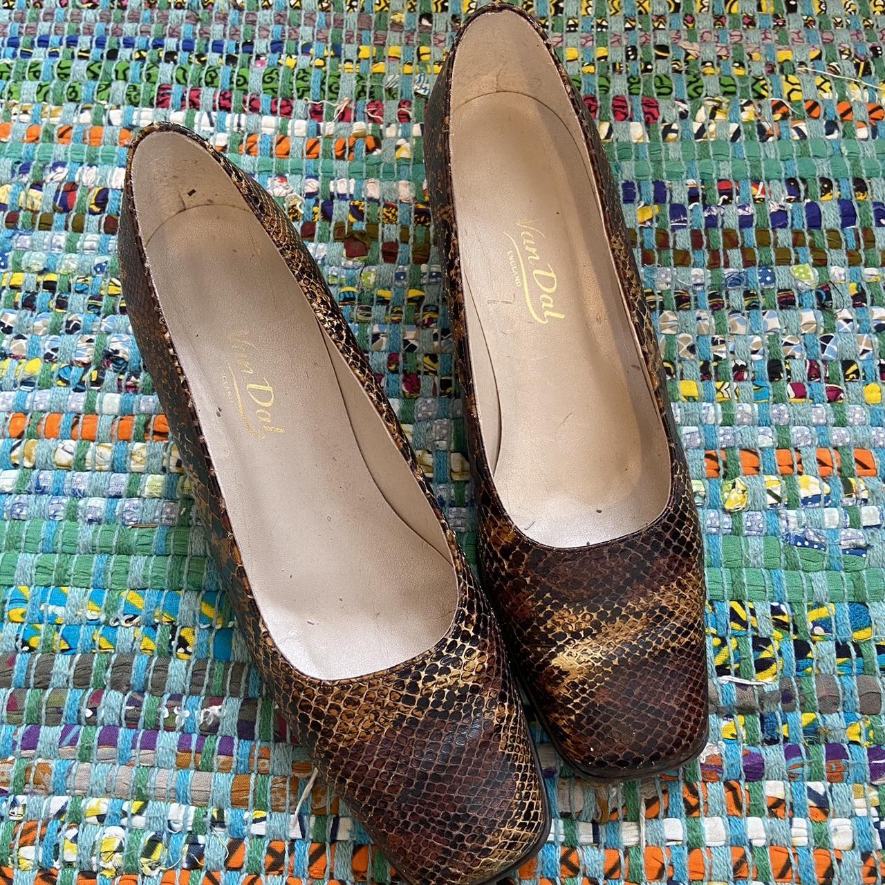 Snake skin print high heels / court shoes Vintage... - Depop