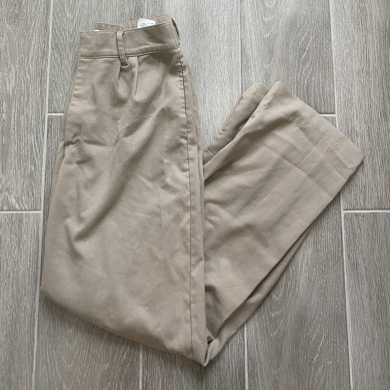 Abercrombie & Fitch Women's Trousers | Depop