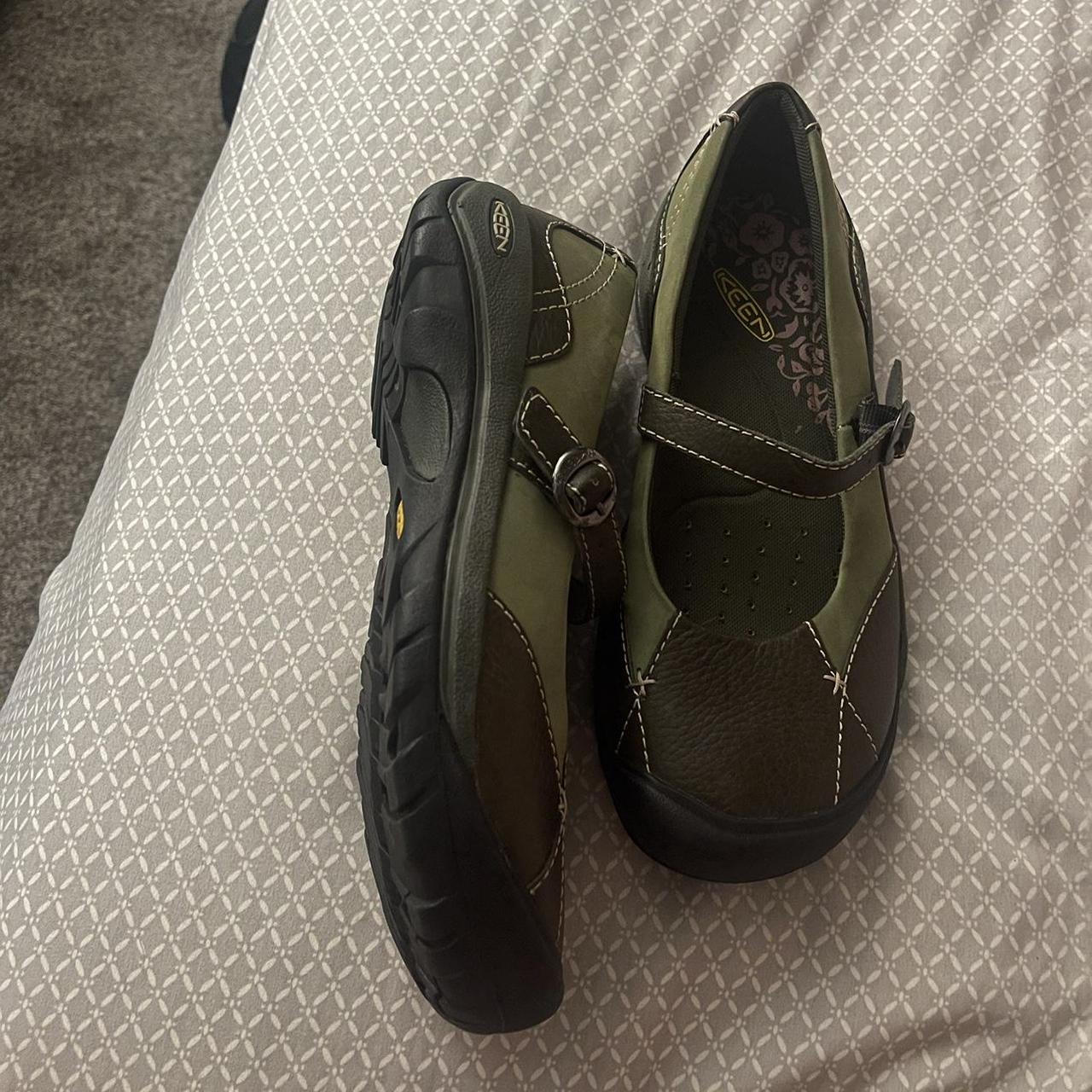 keen women's loafers