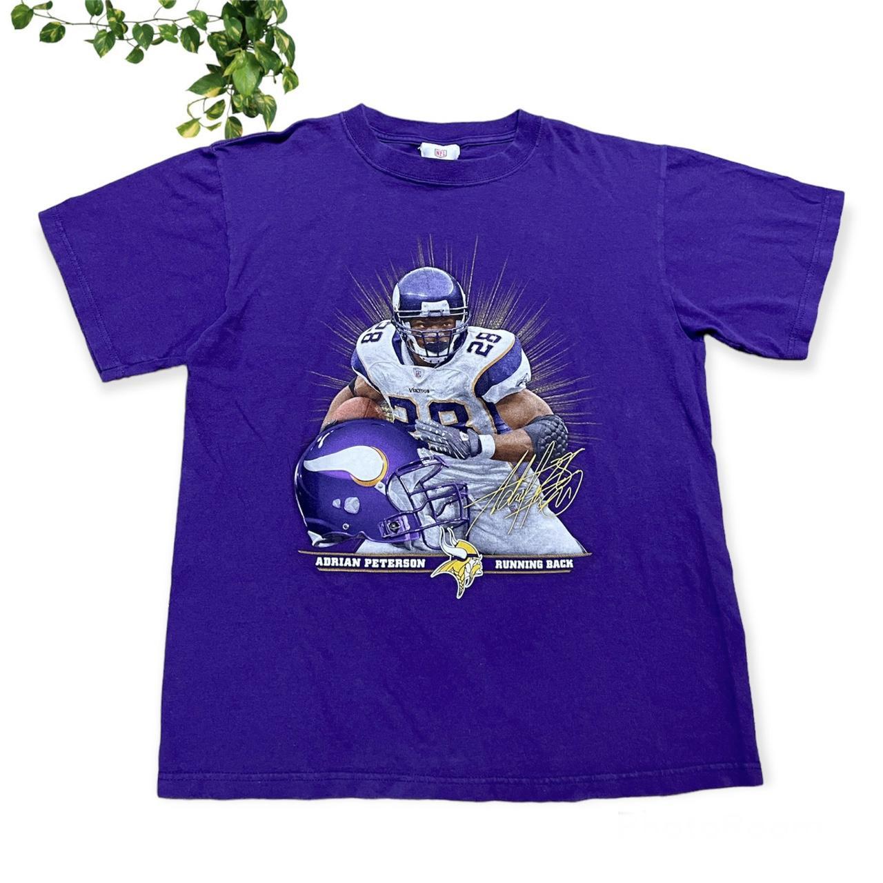 Nike Minnesota Vikings Adrian Peterson Purple T-Shirt Men’s size Medium NFL  tee