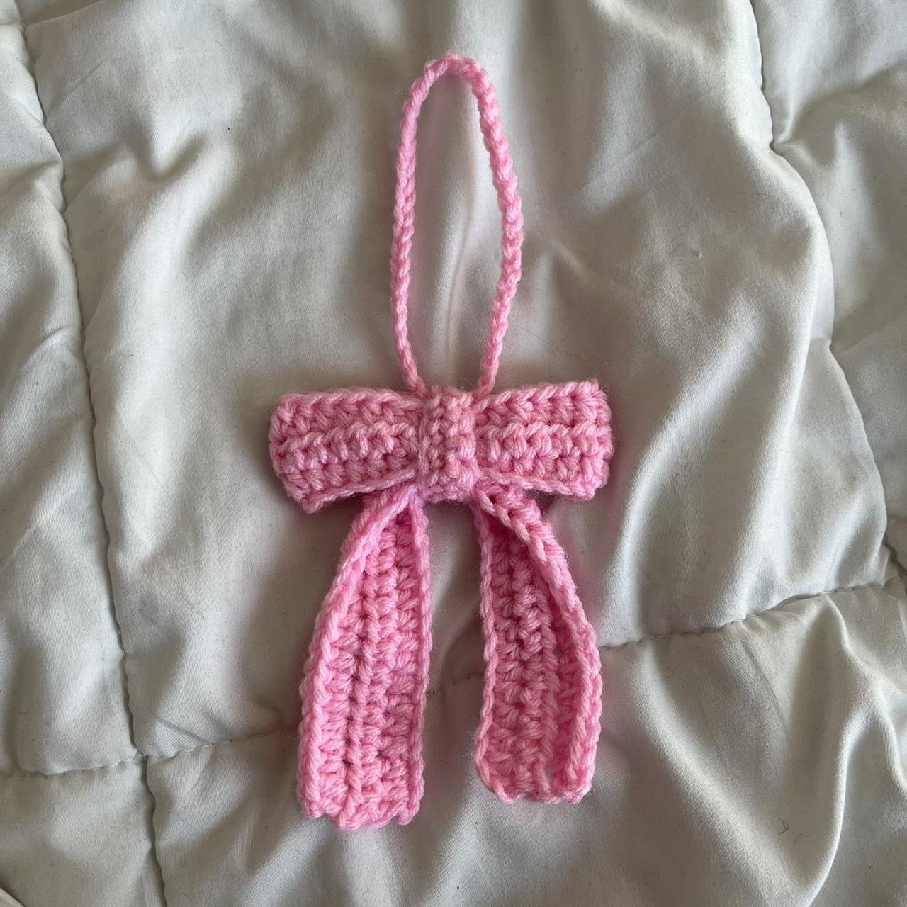 Baby pink shell stitch crochet bra top with strap - Depop