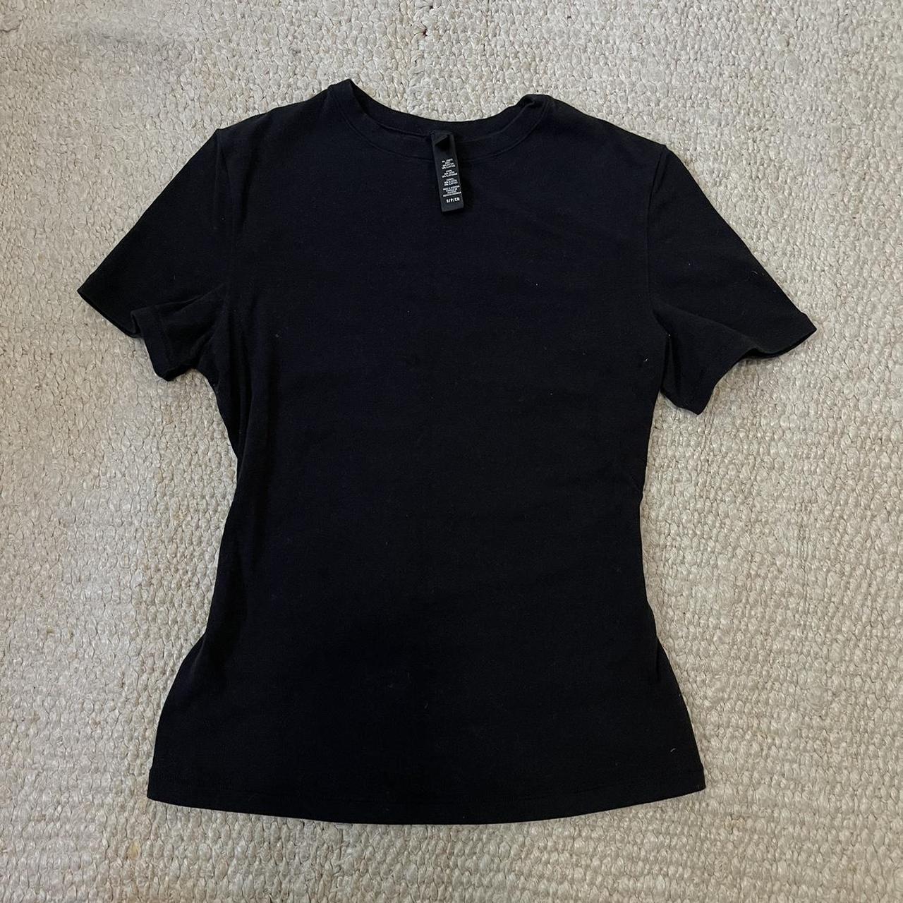 SKIMS Cotton Jersey TShirt in Black / Onyx. Size... Depop