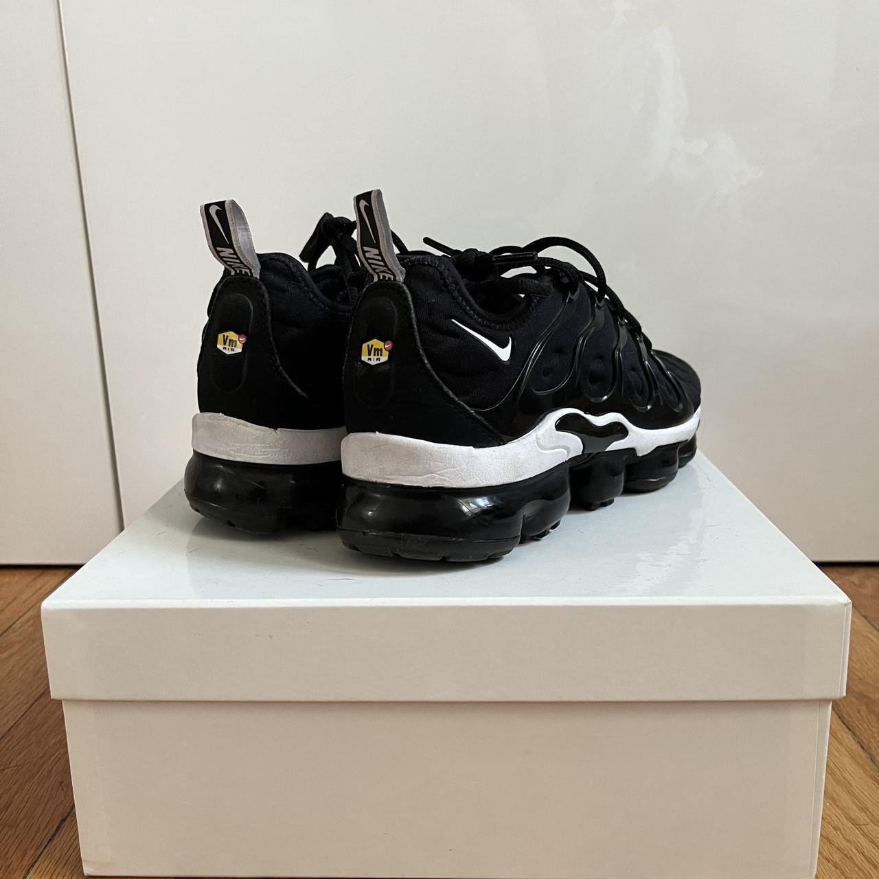 footaction nike vapormax plus
