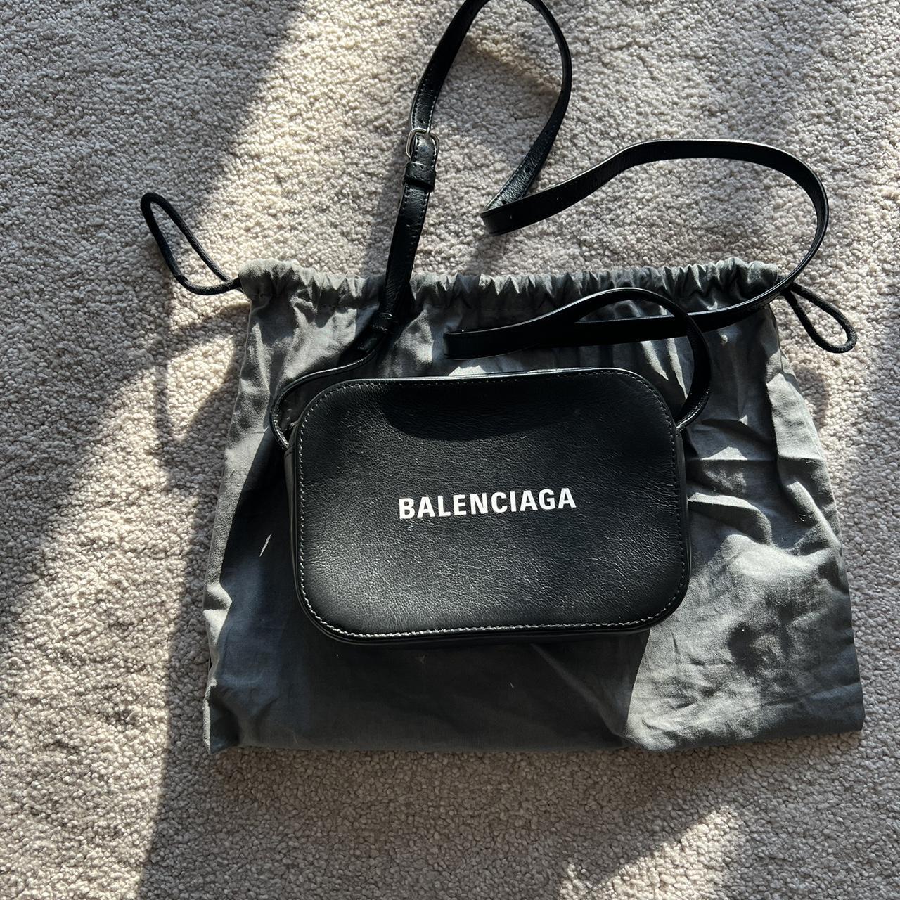 NEW Balenciaga Leather Gradient Logo Card Case Wallet Black/White w/ Dust  Bag | eBay