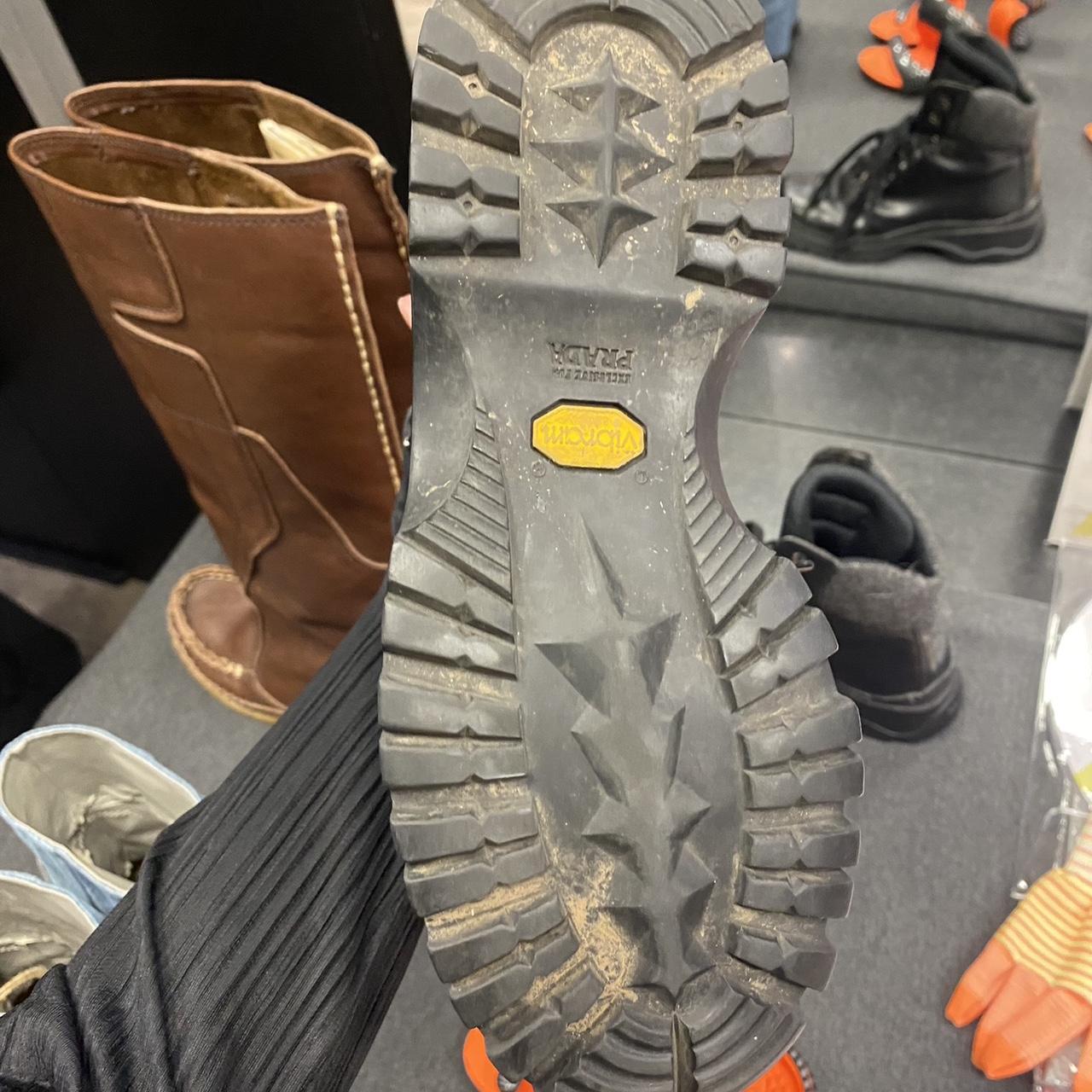 靴 Prada Vibram Sole Leather Combat Boots Prada Milano 1999 Vibram Sole Leather Combat Boots - 36.5