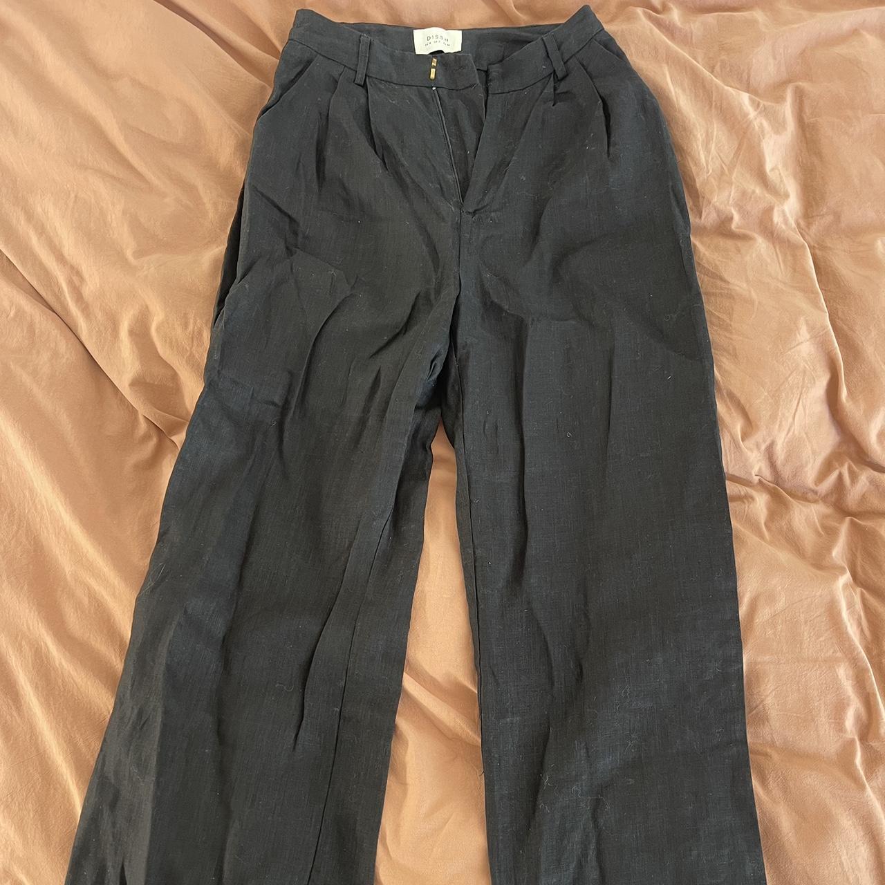 DISSH LINEN PANTS Size 6 Stitching has come loose... - Depop