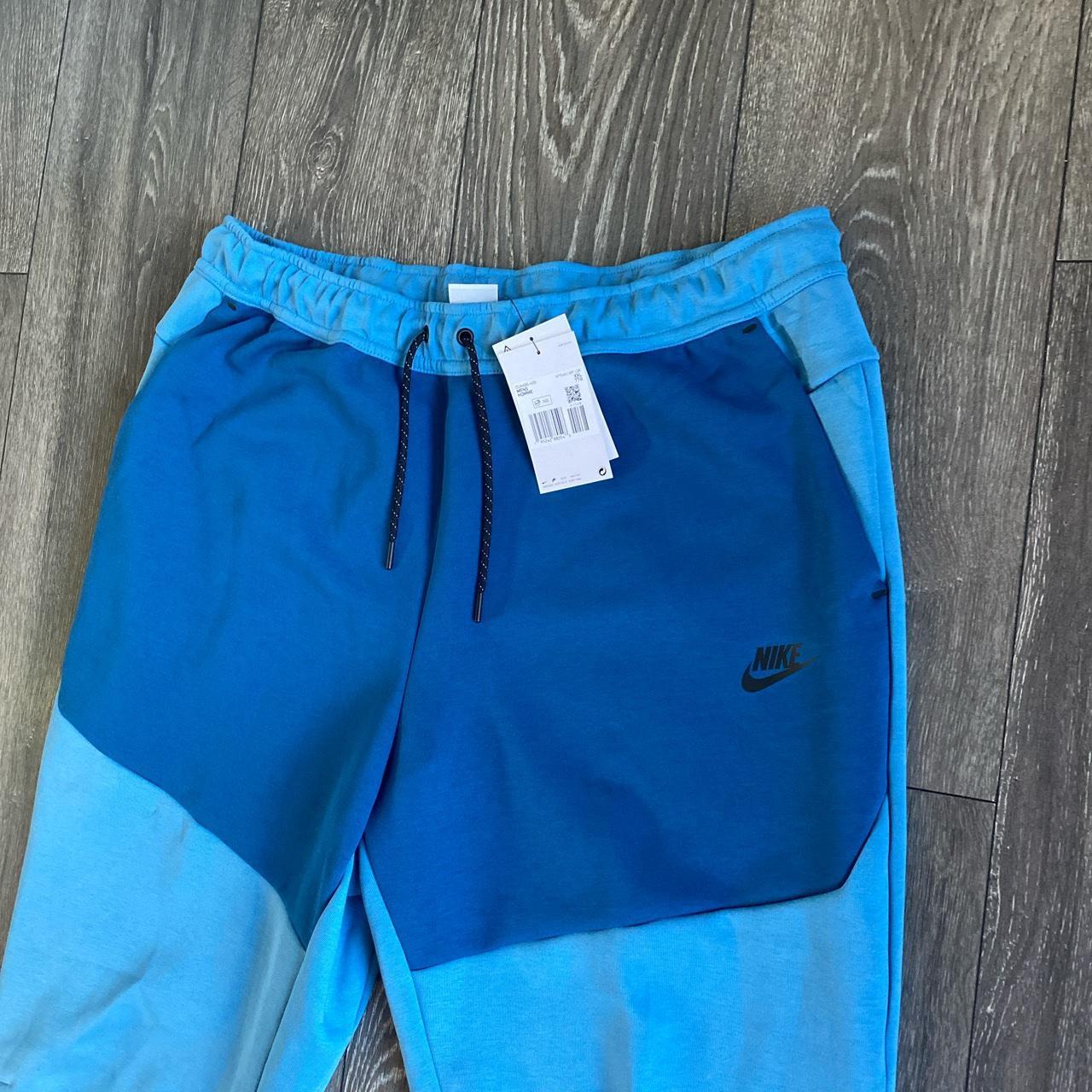 mens nike fleece tech tracksuit