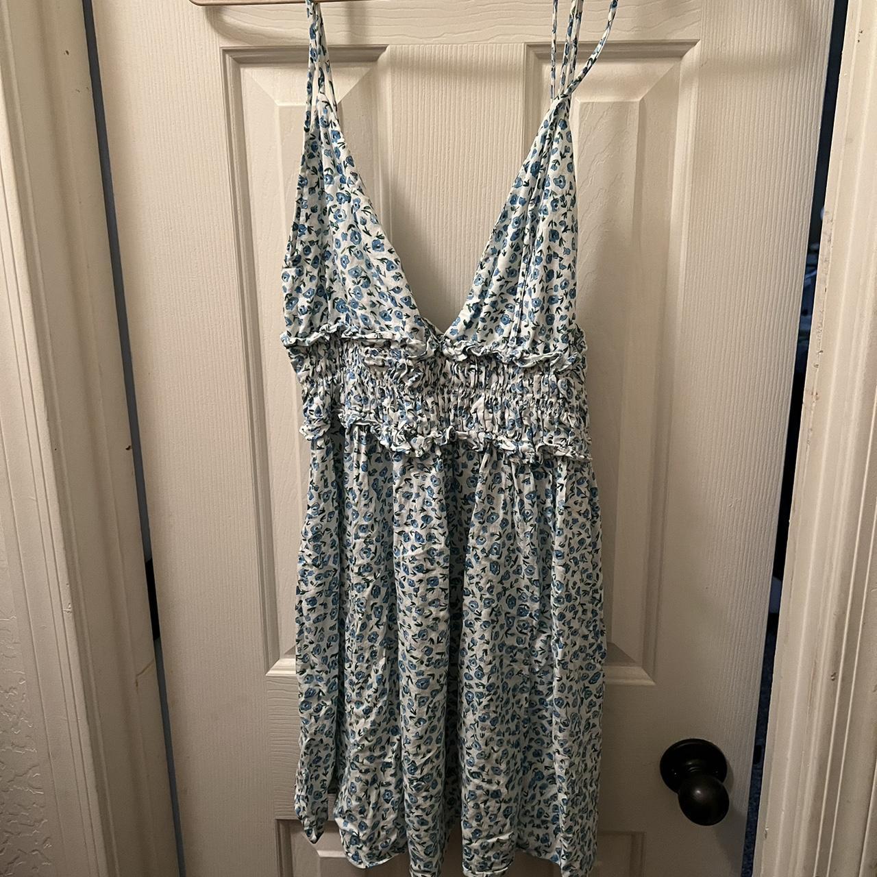 Zara floral mini dress This white and blue mini... - Depop