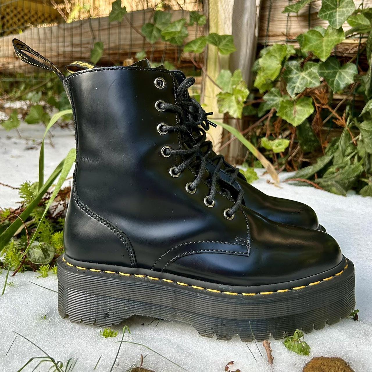 Jadon doc martens outlet used