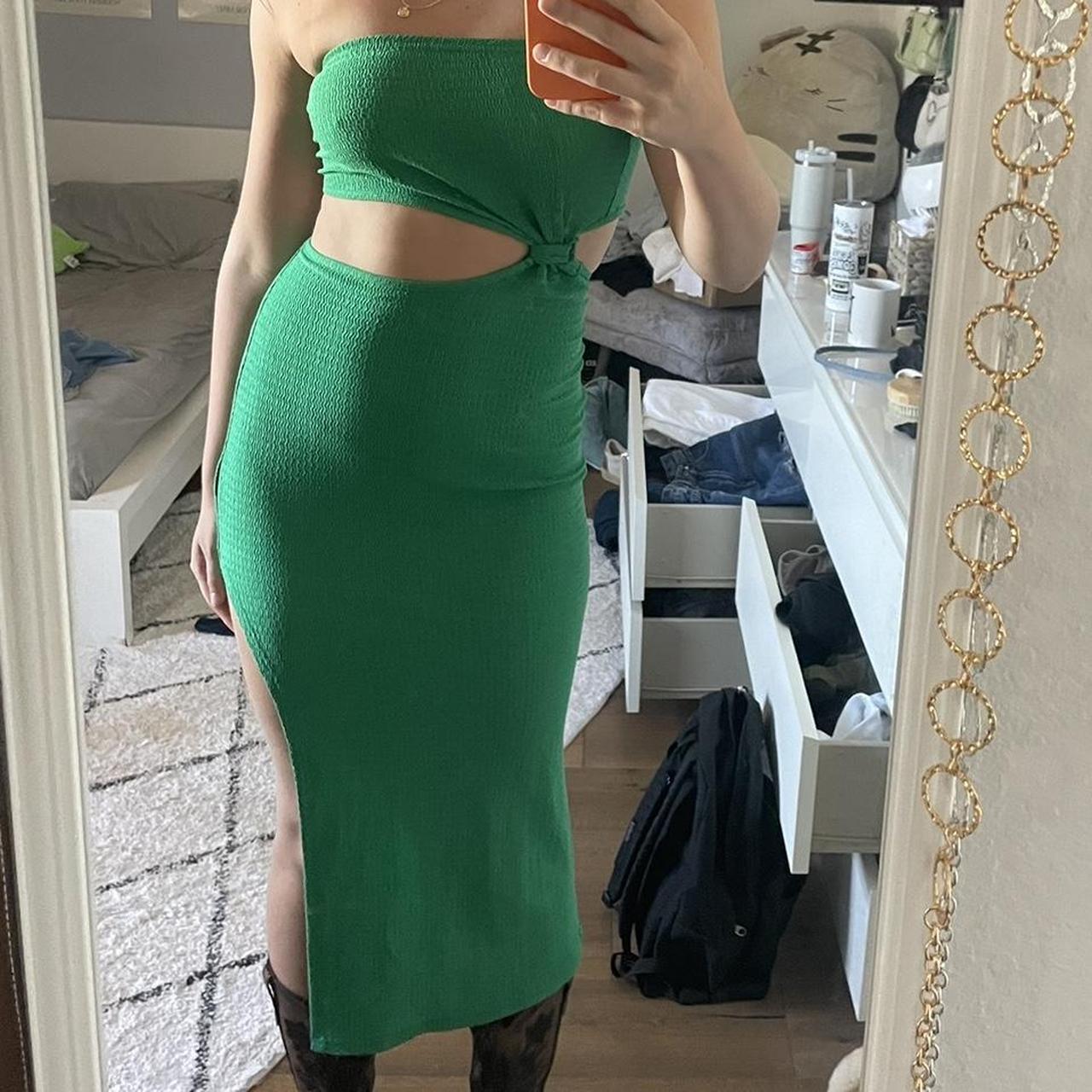 Green midi-dress-small - Depop