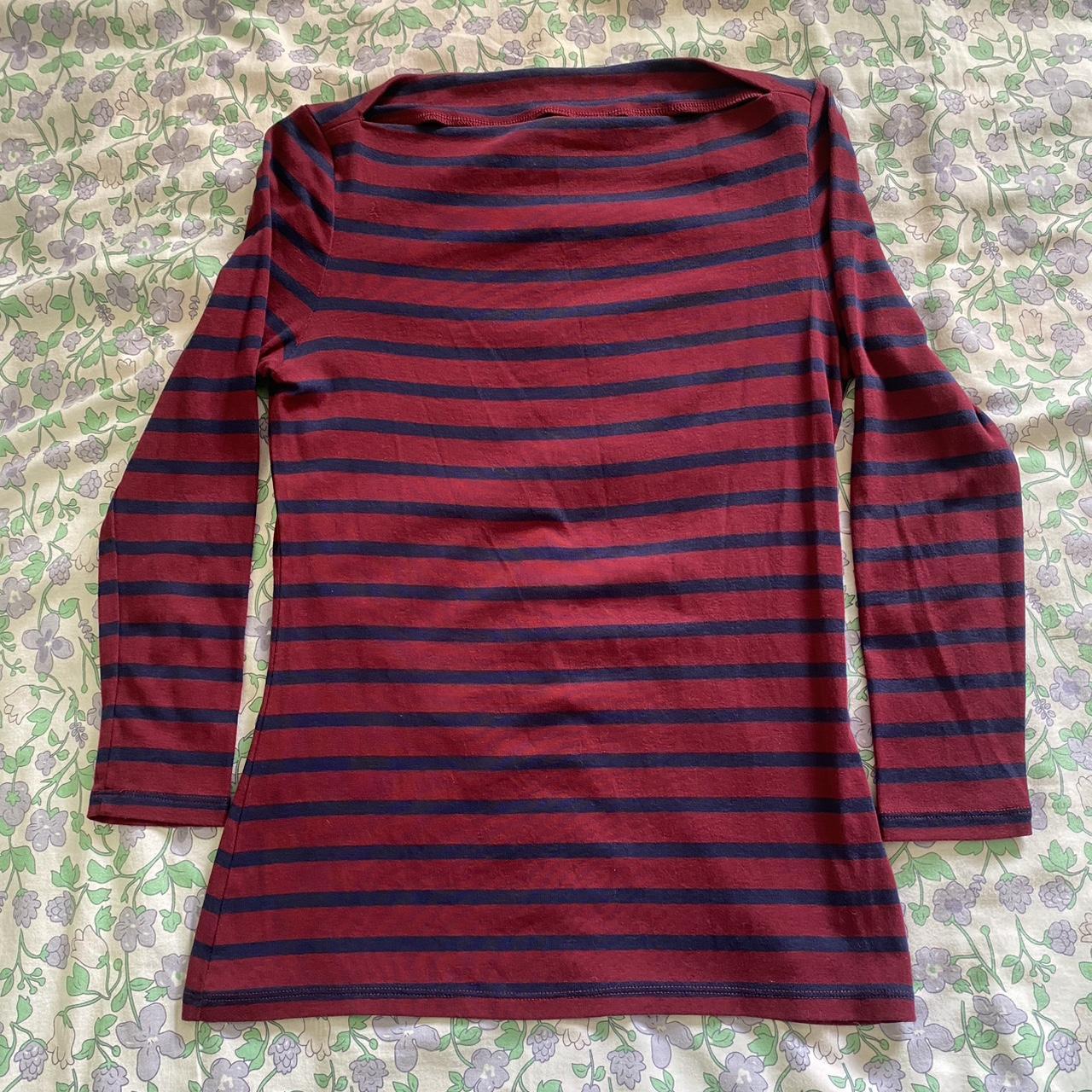 Old Navy Women's Red and Navy Shirt Depop