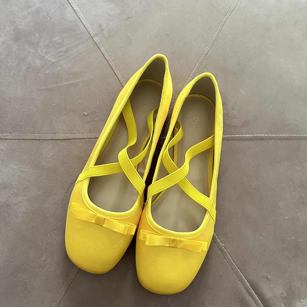 yellow pointe shoes