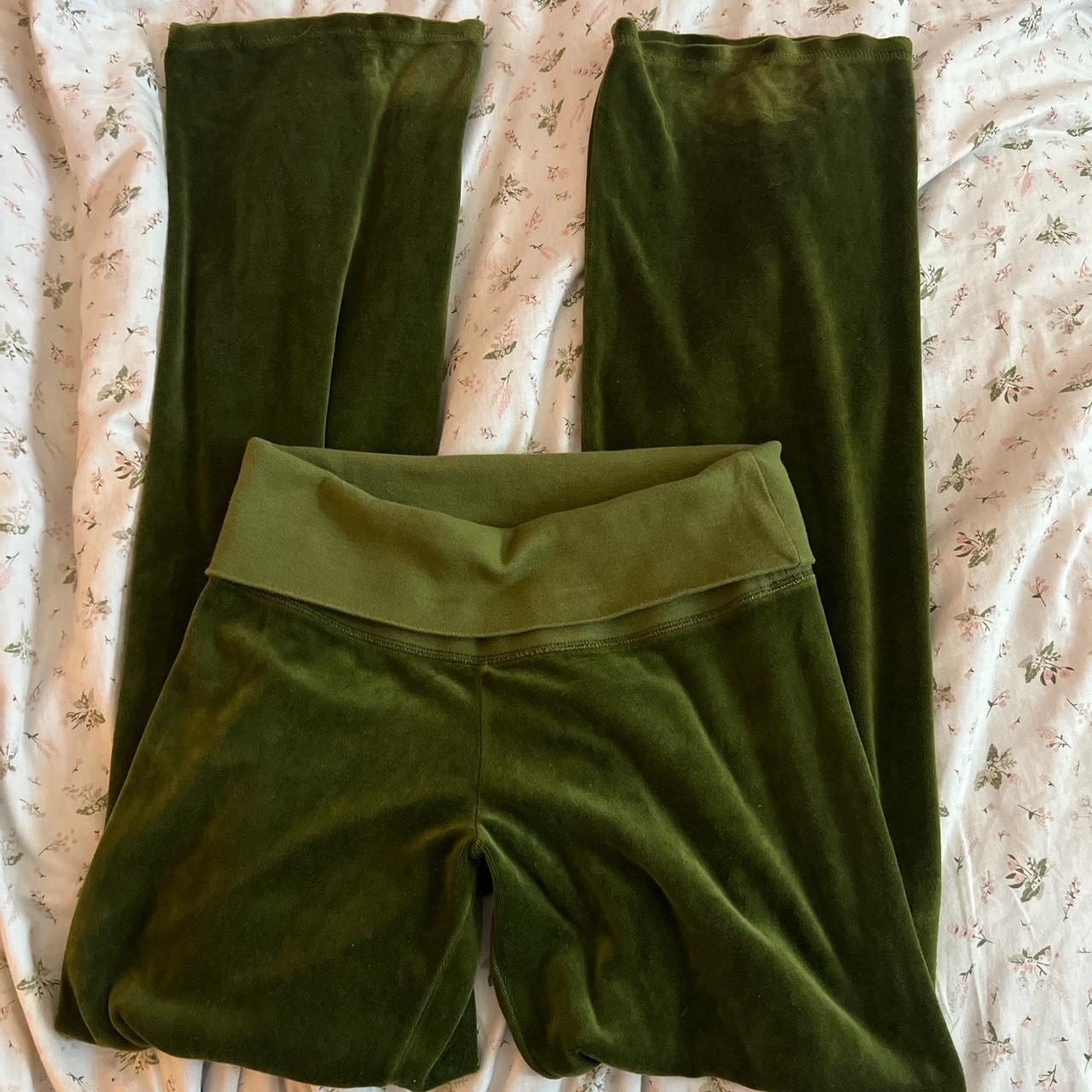 Juicy Couture Women's Green and Khaki Joggers-tracksuits