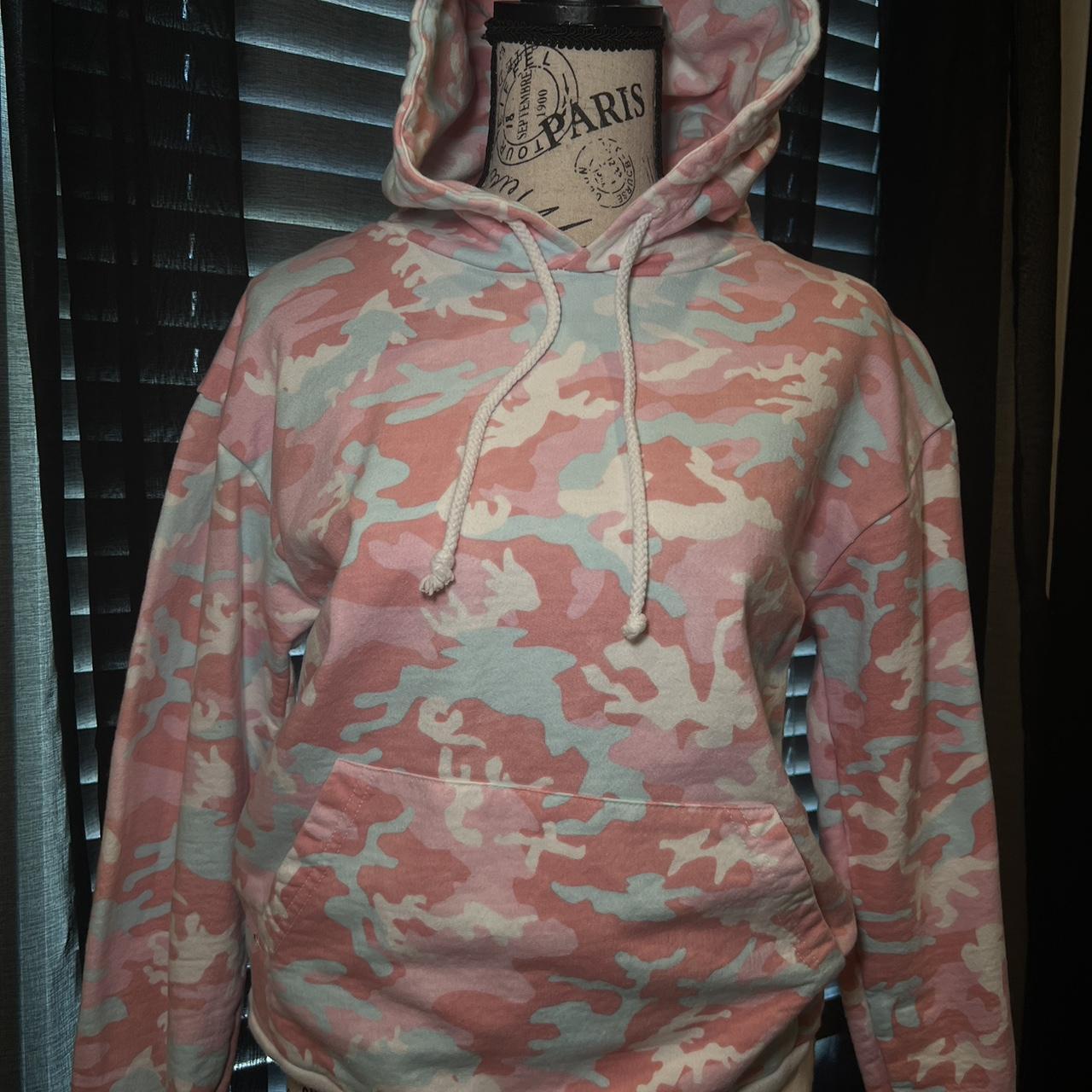 Kylie jenner camo hoodie online