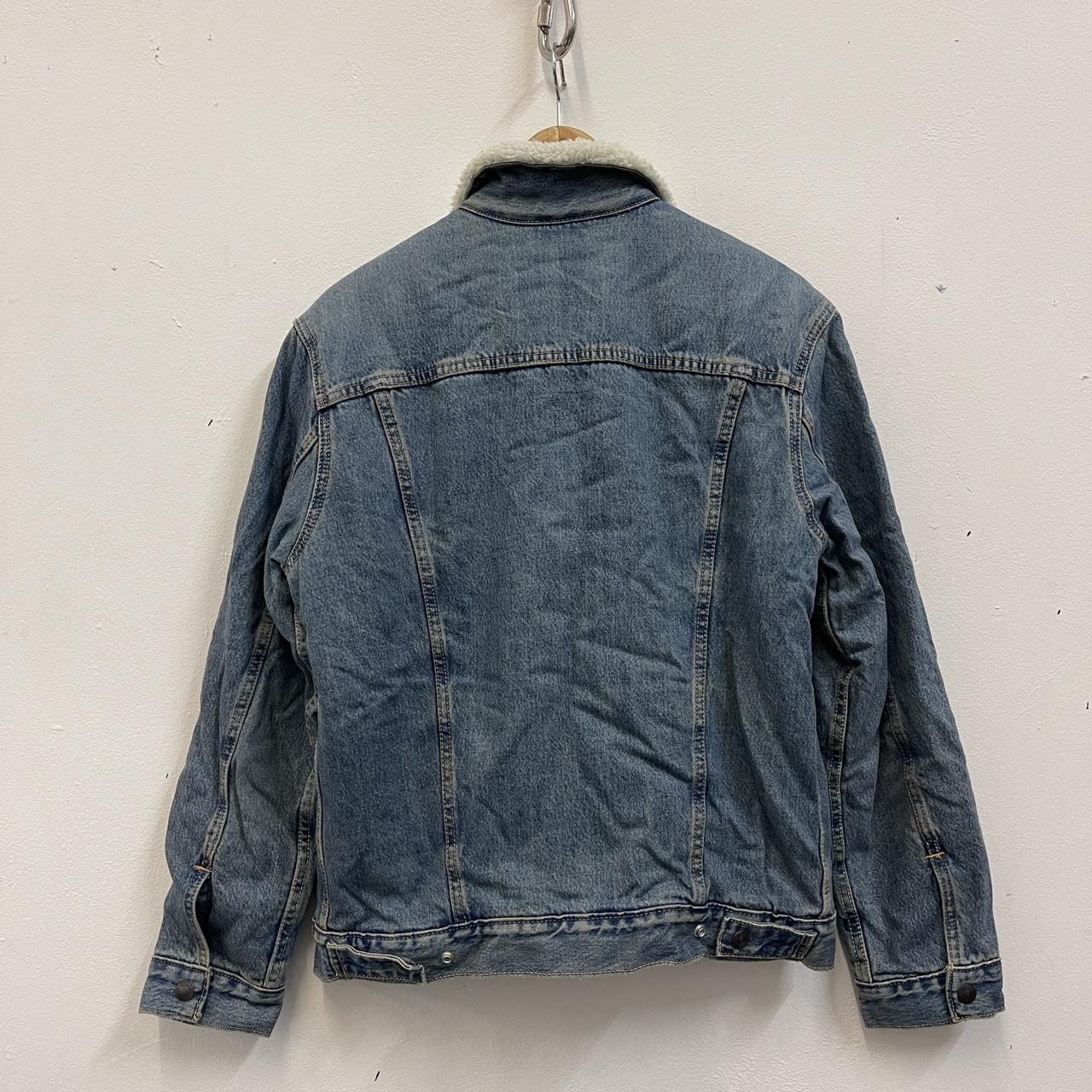 Brand New Mens Sherpa Fur Lines Levi’s Denim Jacket. - Depop