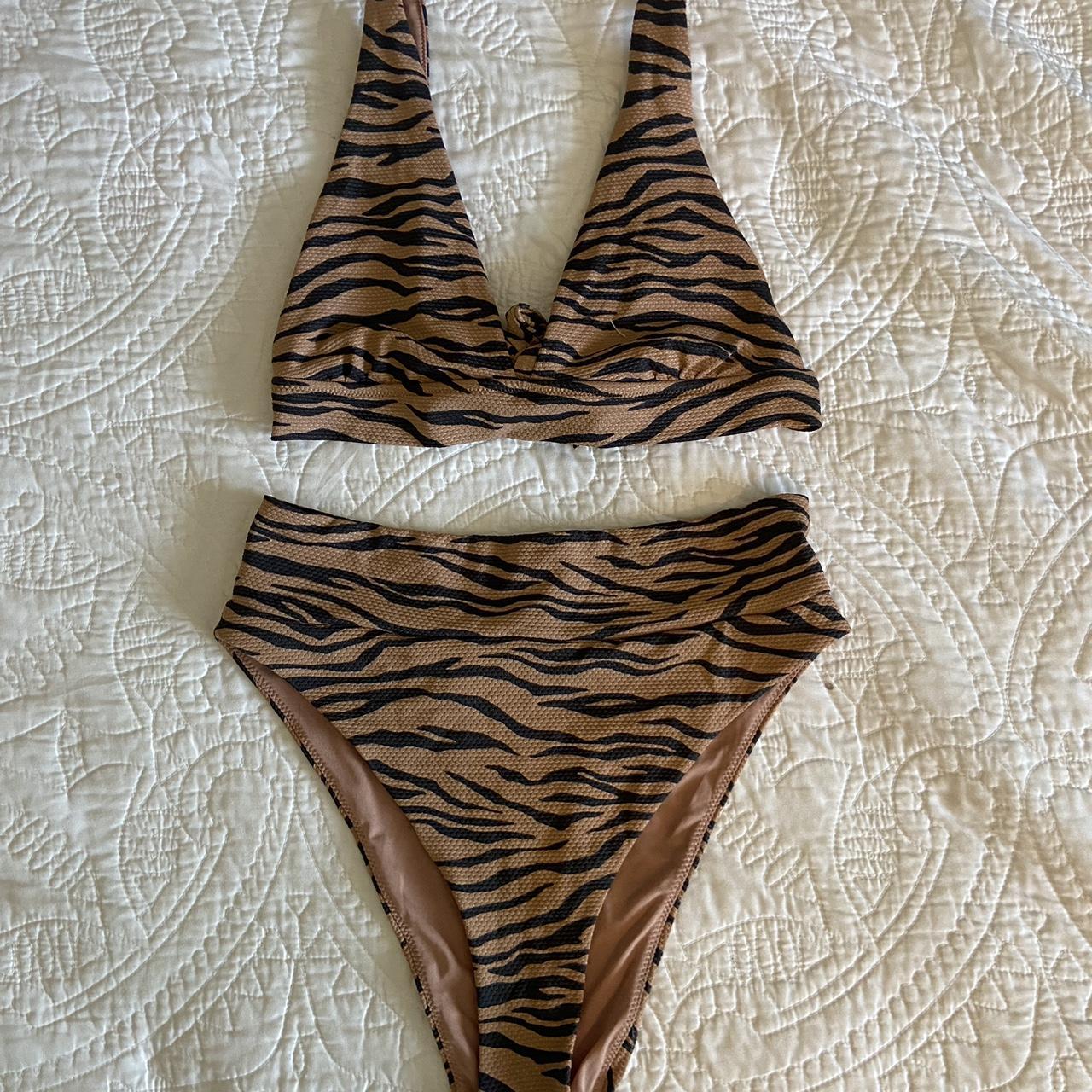 Aerie Women's Brown and Black Bikinisandtankinisets Depop