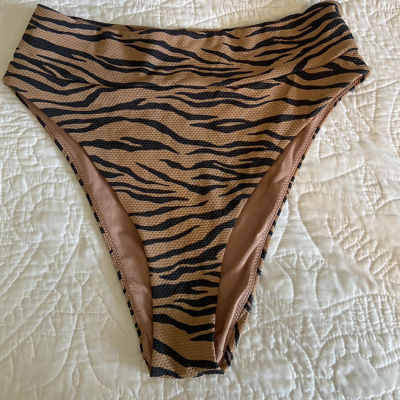 Aerie Women's Brown and Black Bikinisandtankinisets Depop