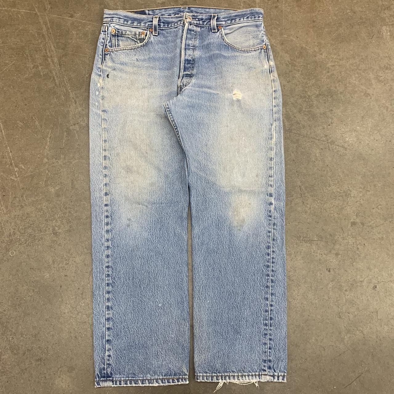 vintage 90s Levi’s 501 relaxed straight fit light... - Depop