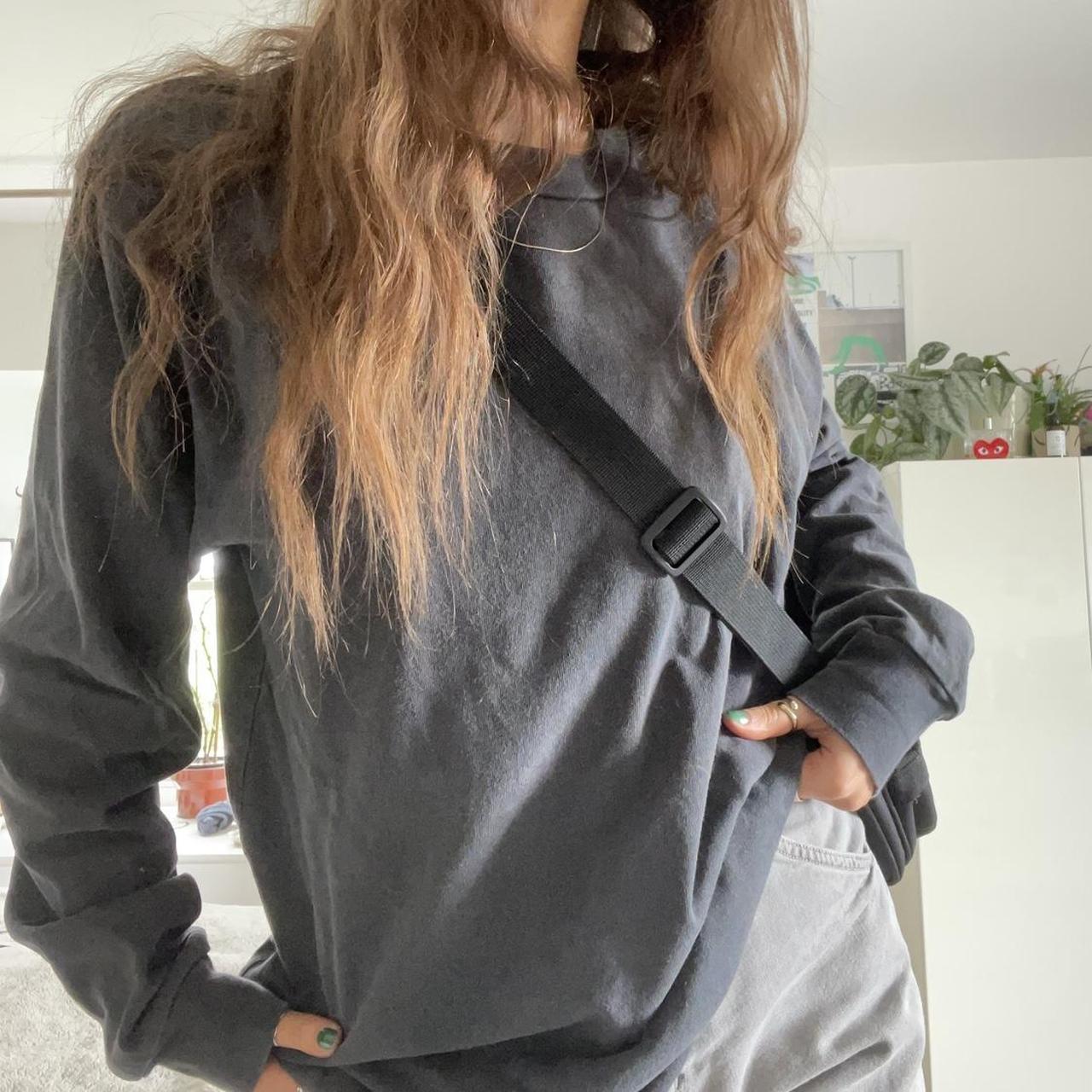 brandy melville grey sweatshirt