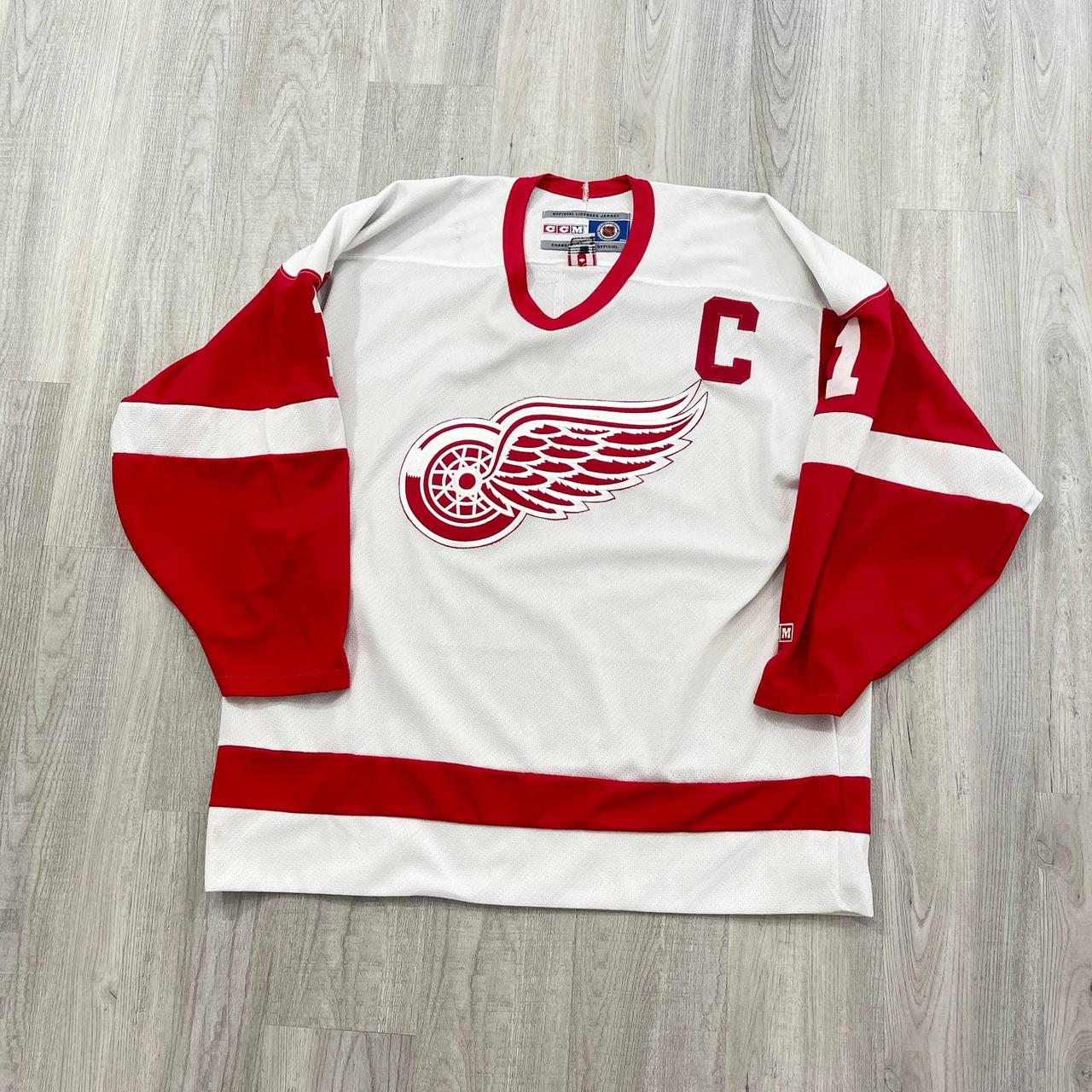 Vintage 90s Detroit Red Wings Sweatshirt XL PLEASE - Depop