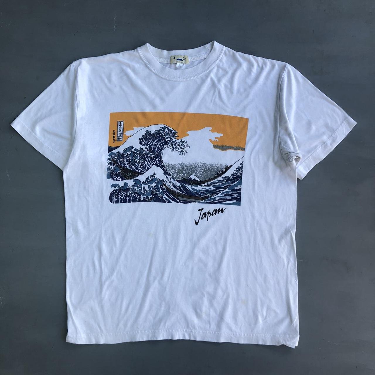 Vintage 90s Japan waves graphic t shirt Size Large,... - Depop