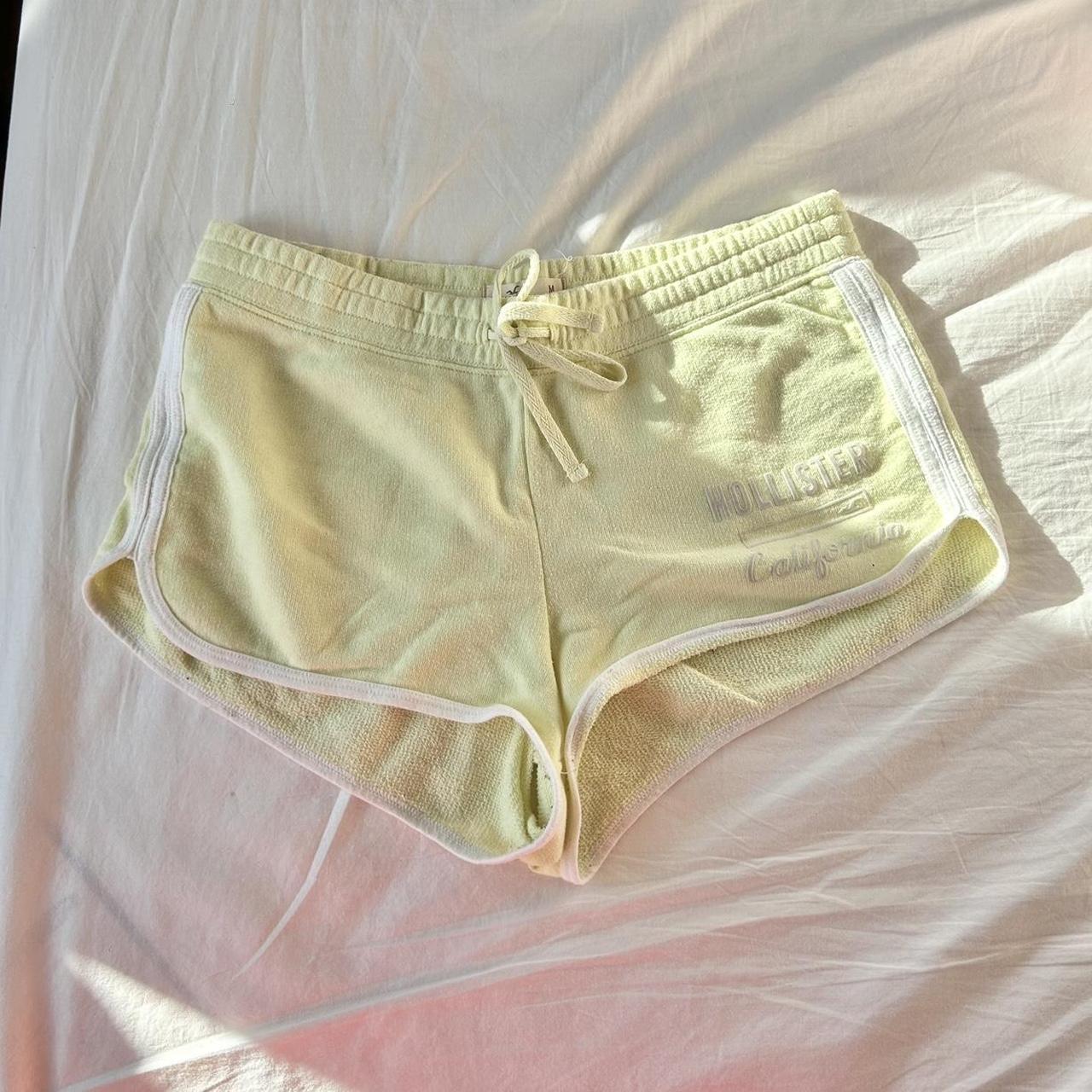 Y2k Hollister yellow booty shorts Super cute Size. Depop