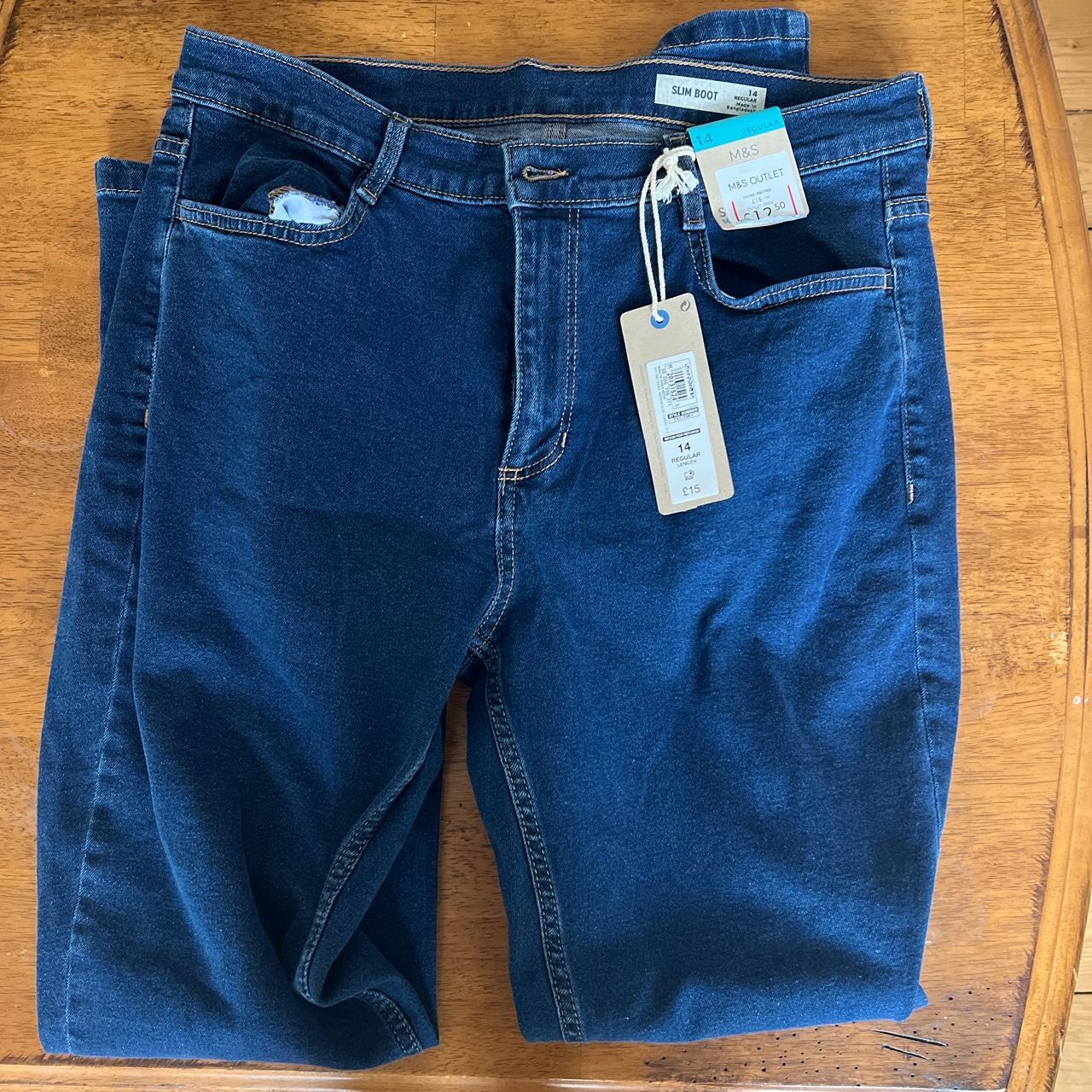 Marks and Spencer’s slim boot cut jeans. Regular length - Depop