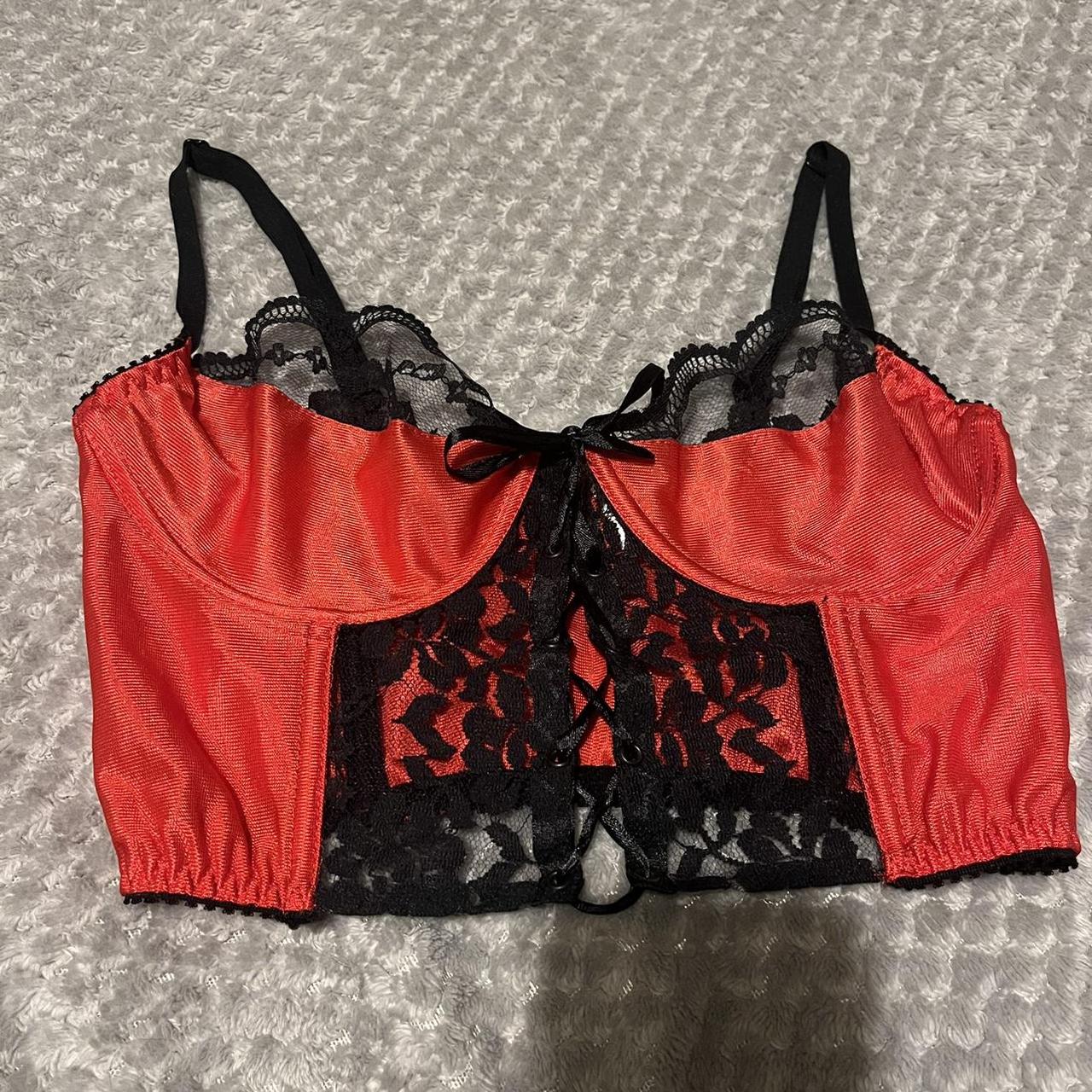 Women's Red and Black Crop-top | Depop