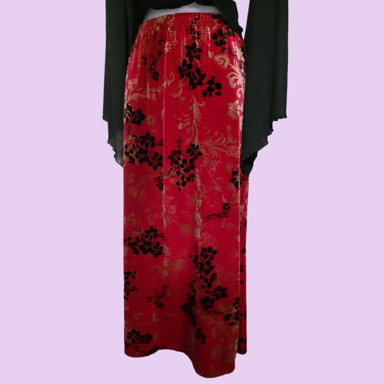 Notations Women's Black and Burgundy Skirt (2)