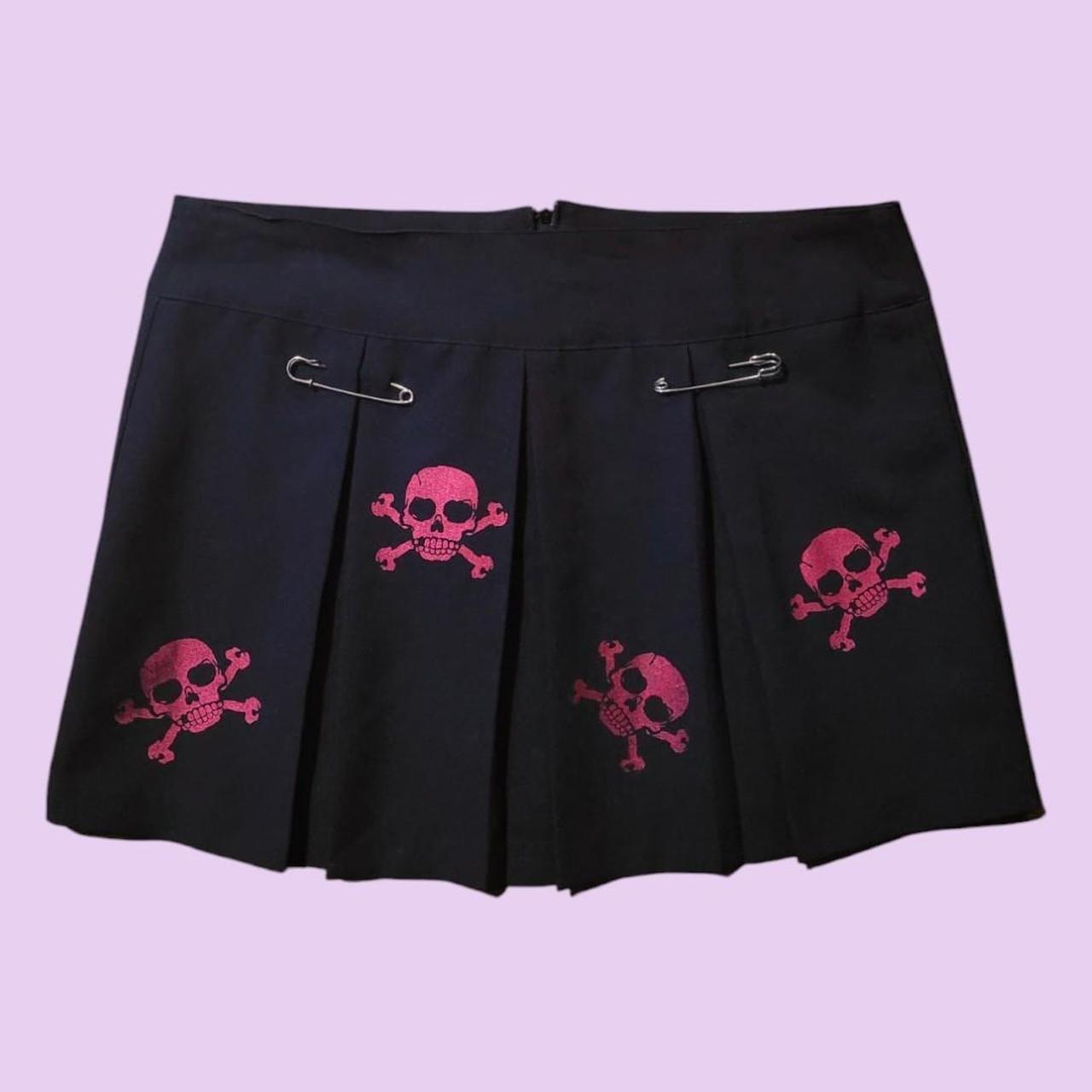 item listed by triple7