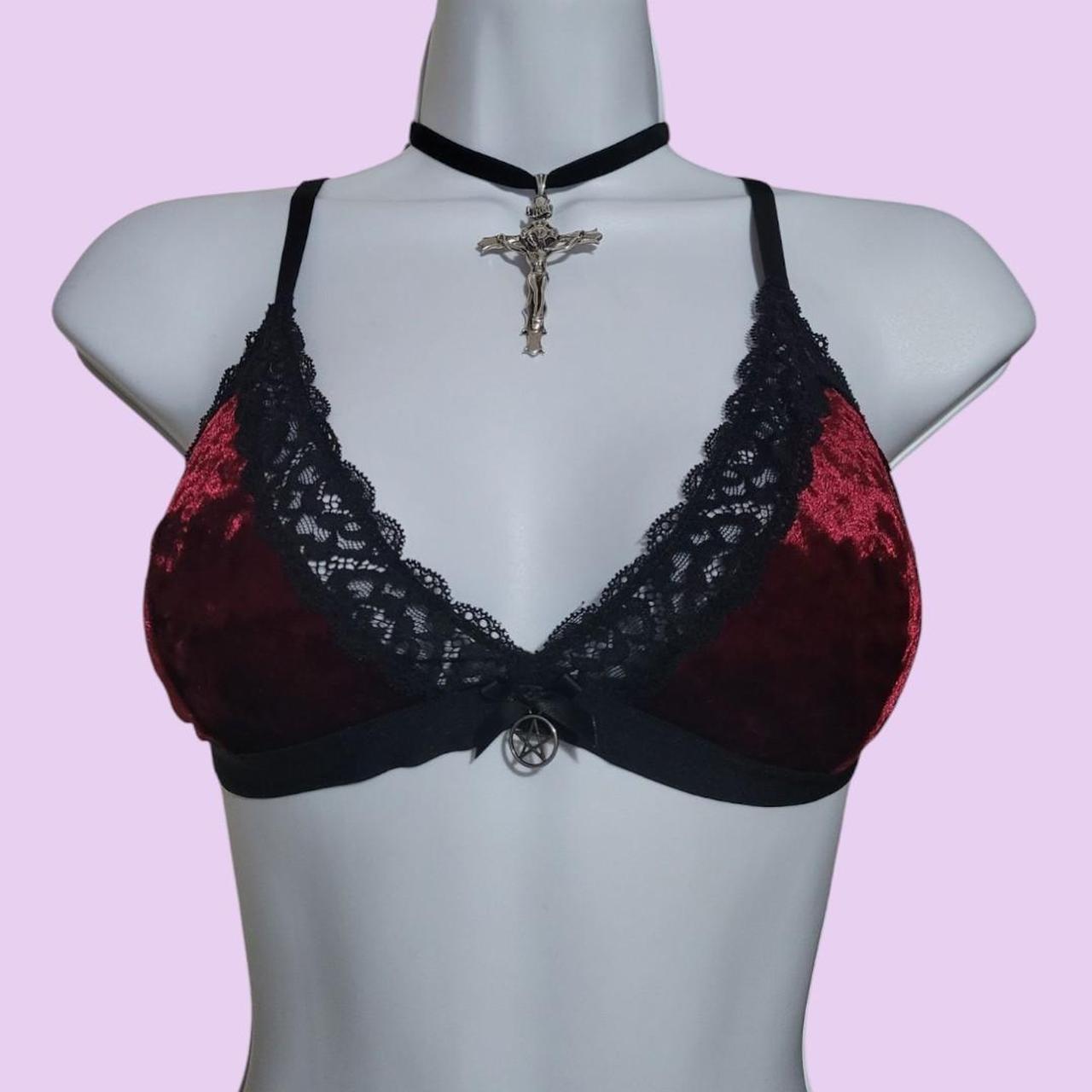 item listed by triple7