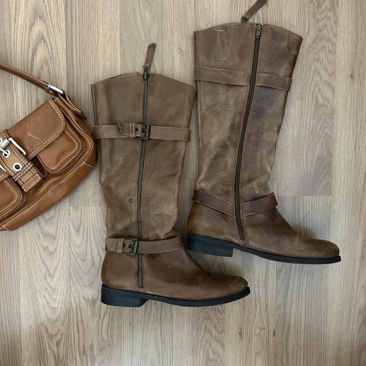item listed by amyencisoooo