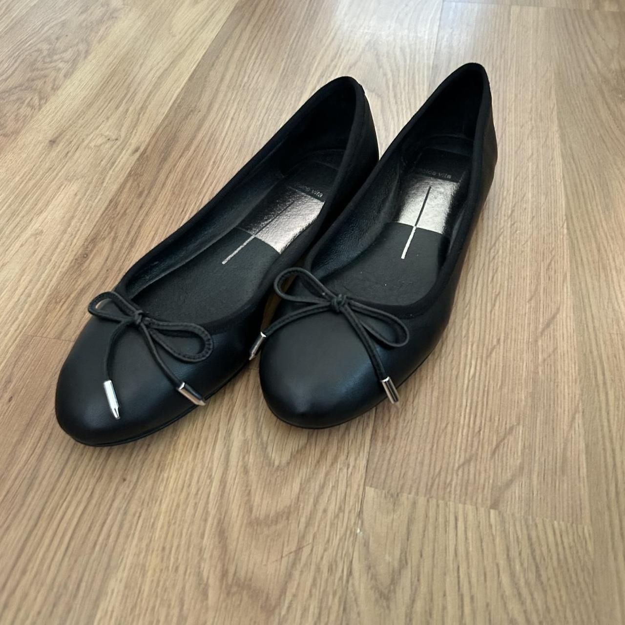 item listed by amyencisoooo