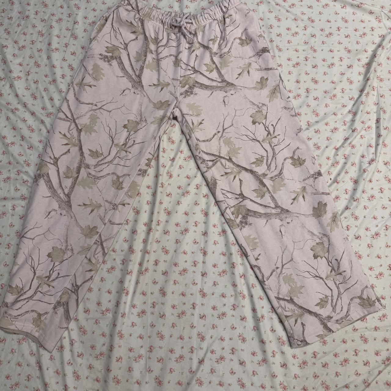 item listed by monica_346