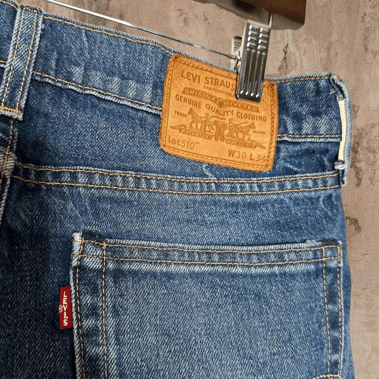 Levi's lot store