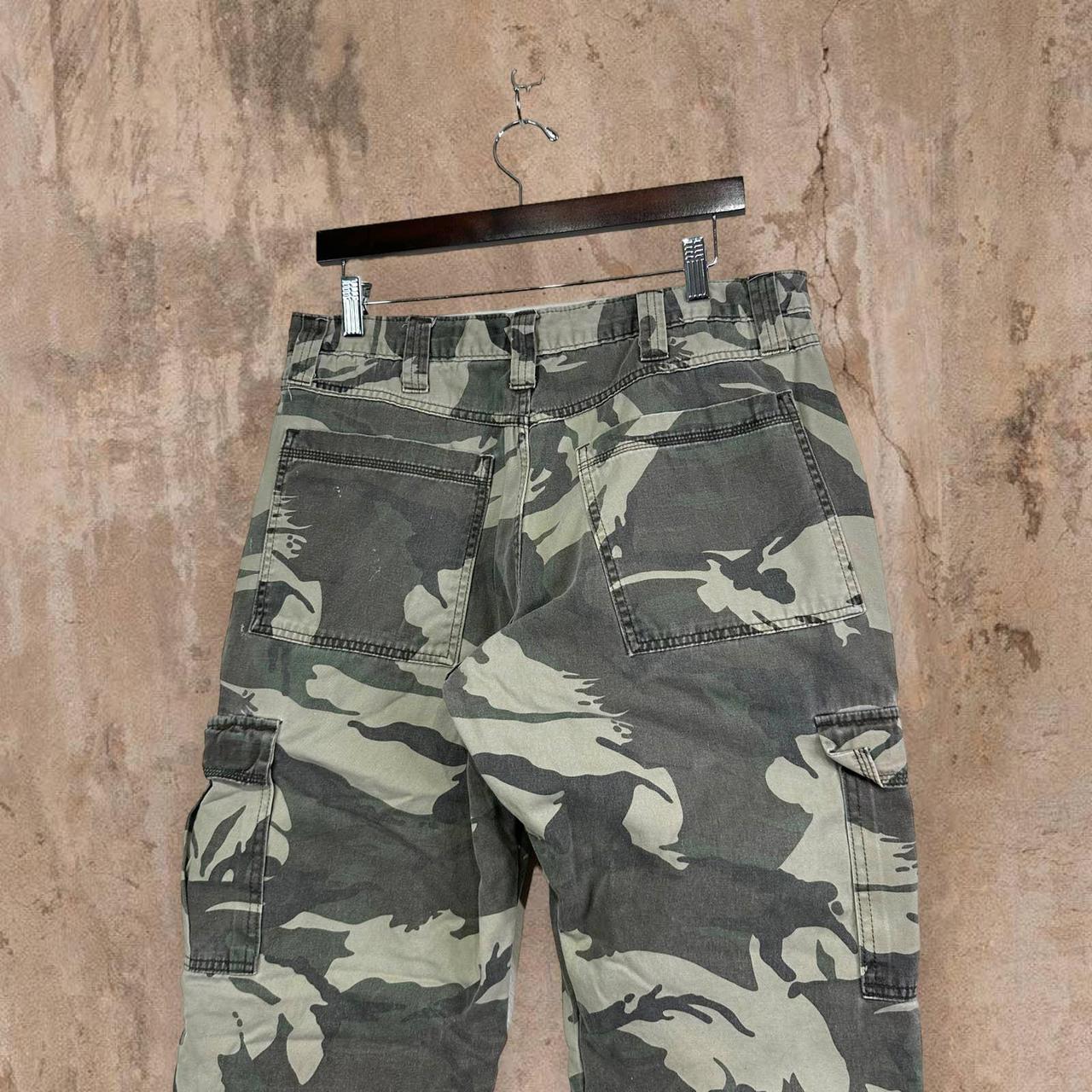 Wrangler Camo and Fleece Lined Pants. Men's size - Depop