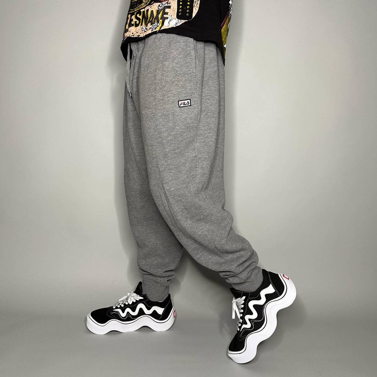 Grey best sale fila joggers