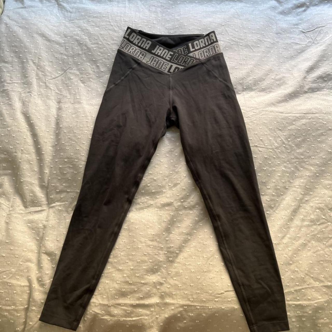 Lorna Jane Women's Leggings | Depop