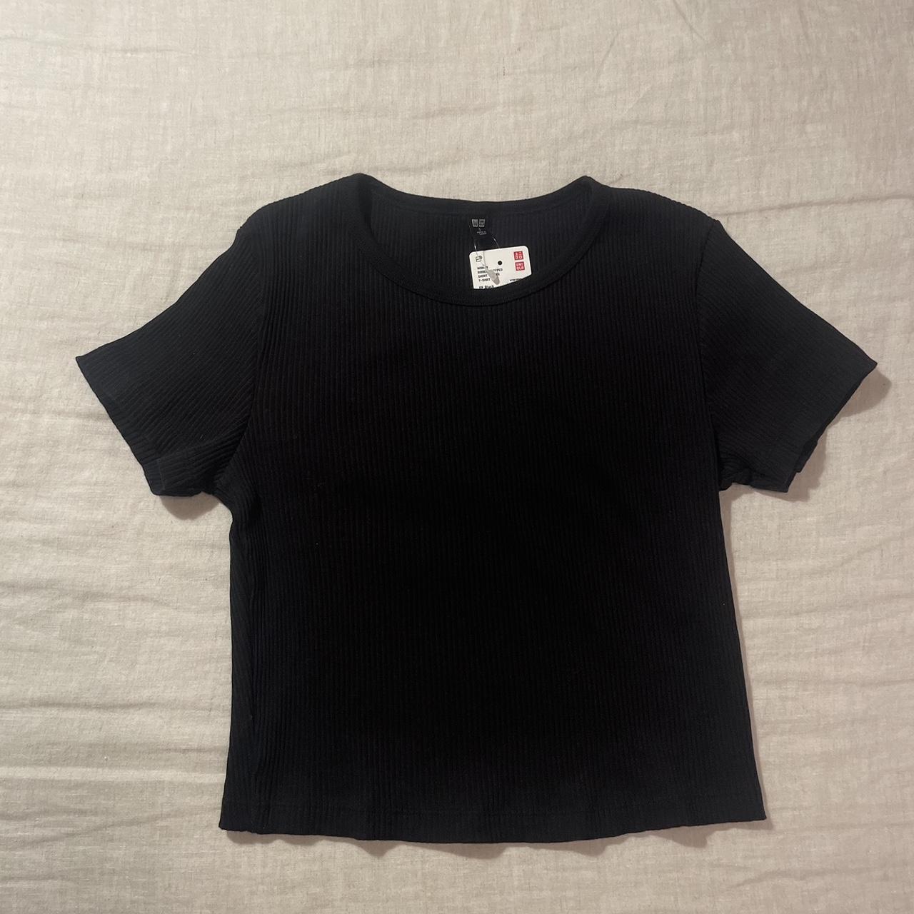 Uniqlo Ribbed Top - Depop