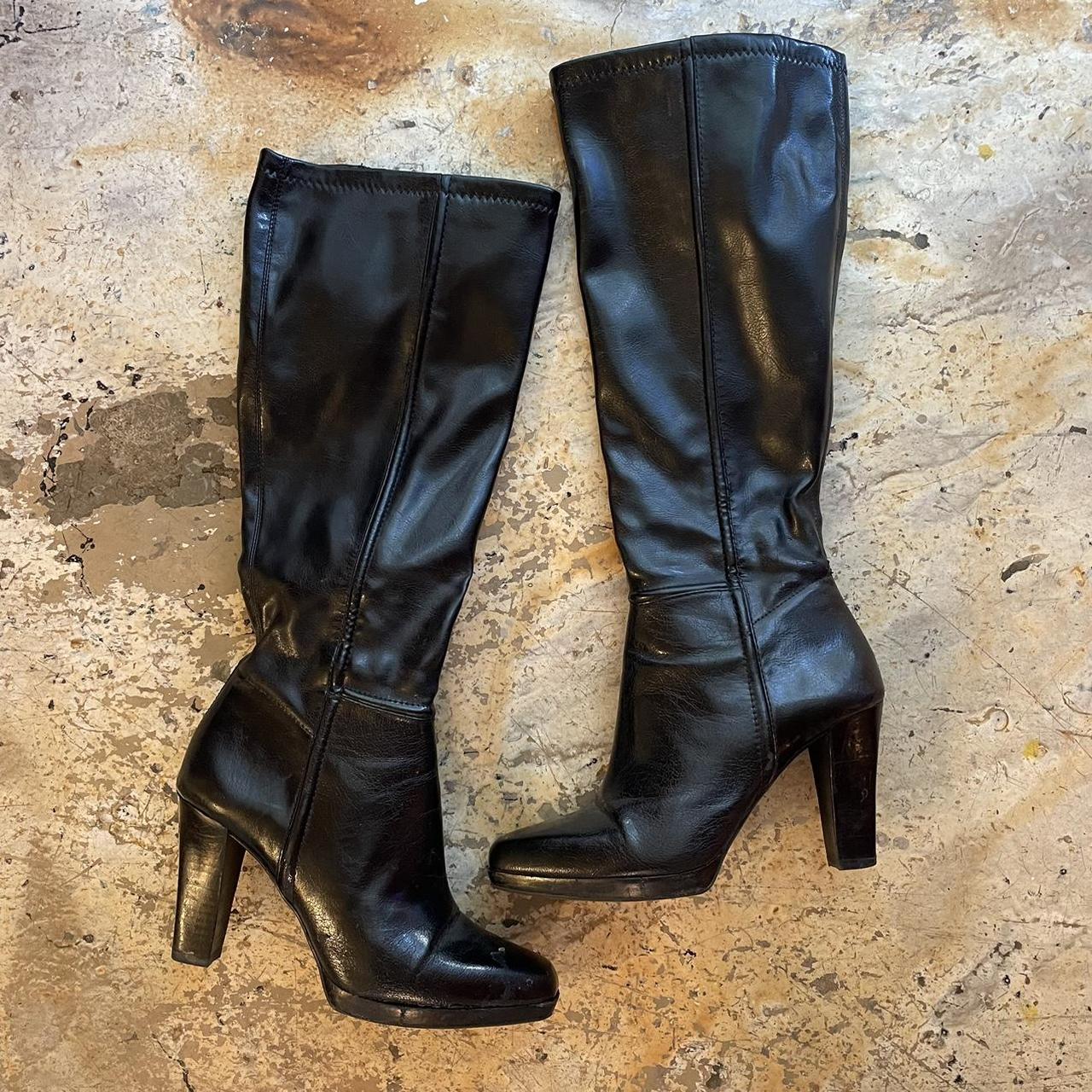 Vintage Knee High Black Leather Boots These 90s Depop   P0 