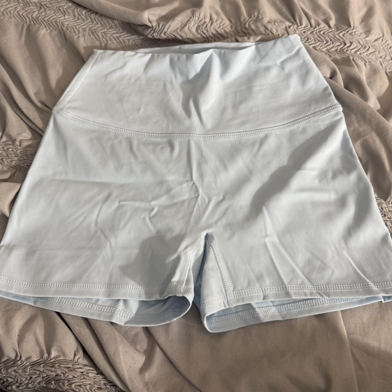 item listed by h3llahottie