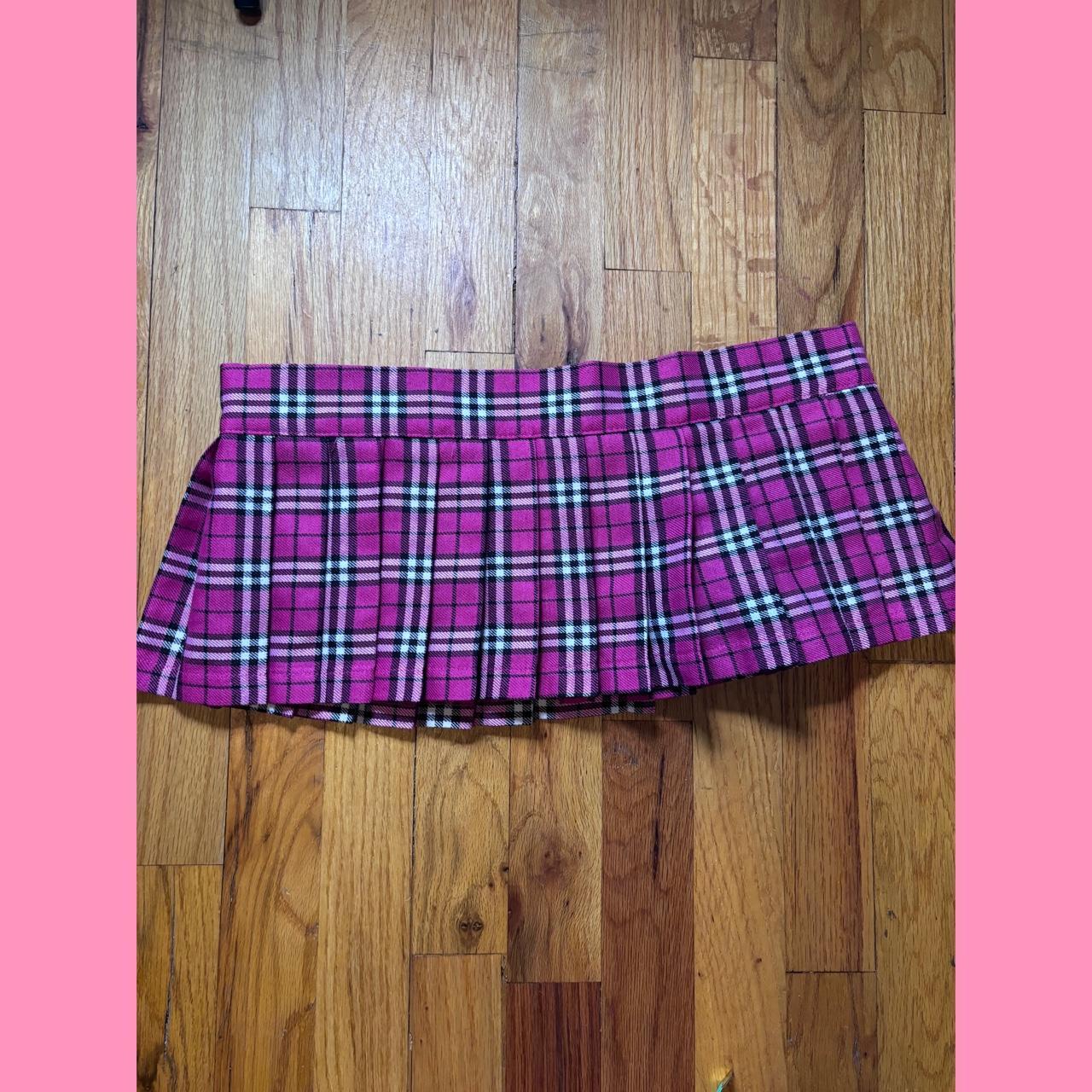 💕Size small micro mini skirt with wrap around velcro... - Depop