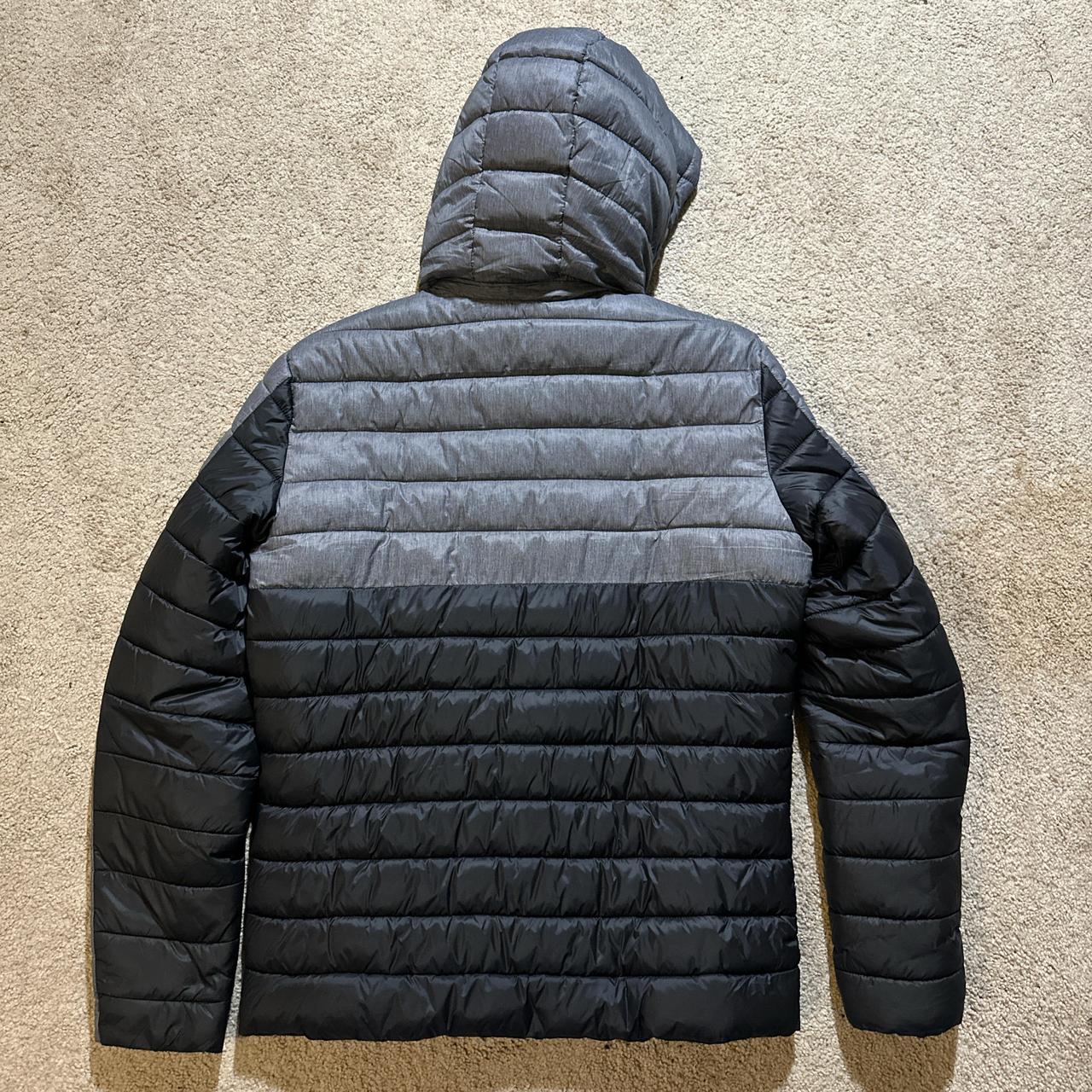 Palace Arc’teryx Alpha SV Jacket Grey L PALACE PALACE ARC'TERYX ALPHA SV JACKET GREY | REVERSIBLE