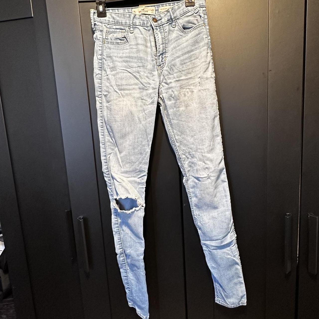 Hollister High Rise Super Skinny Jeans Size 7L ... - Depop