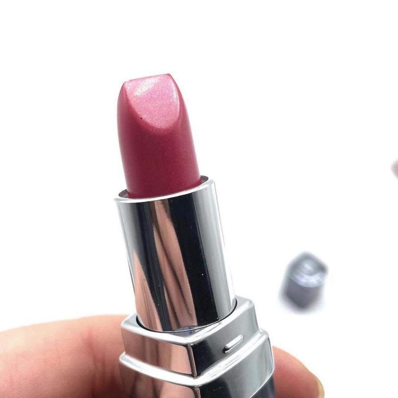 Chanel infrarouge whisperlight lipstick