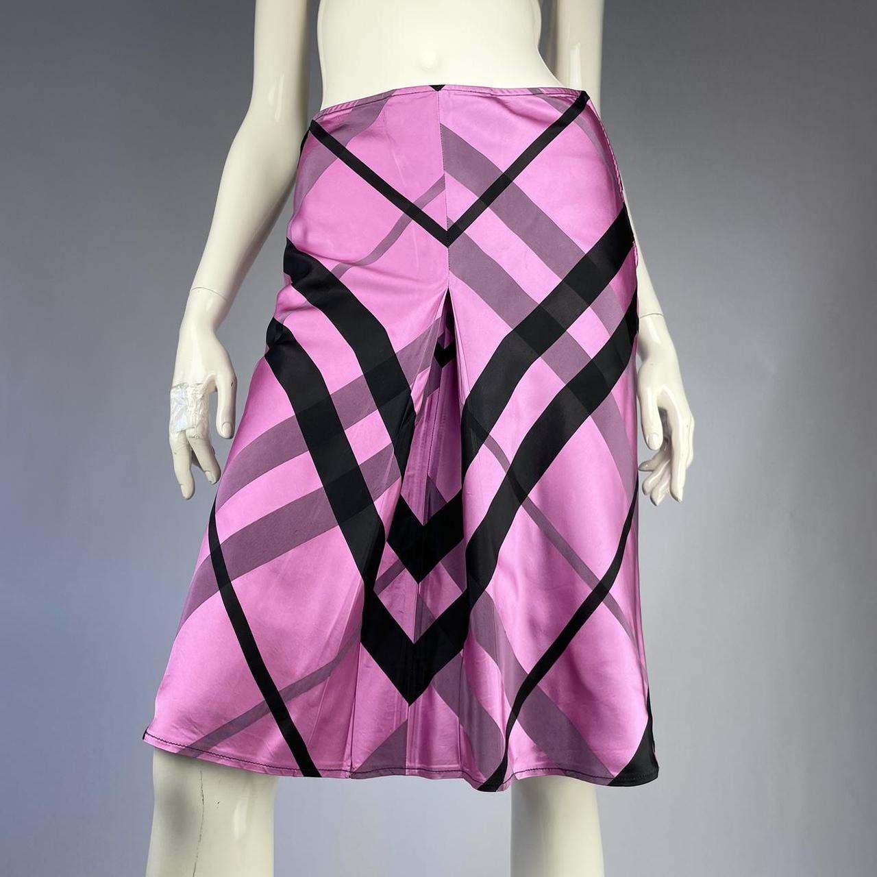 Women's Pink and Black Skirt | Depop