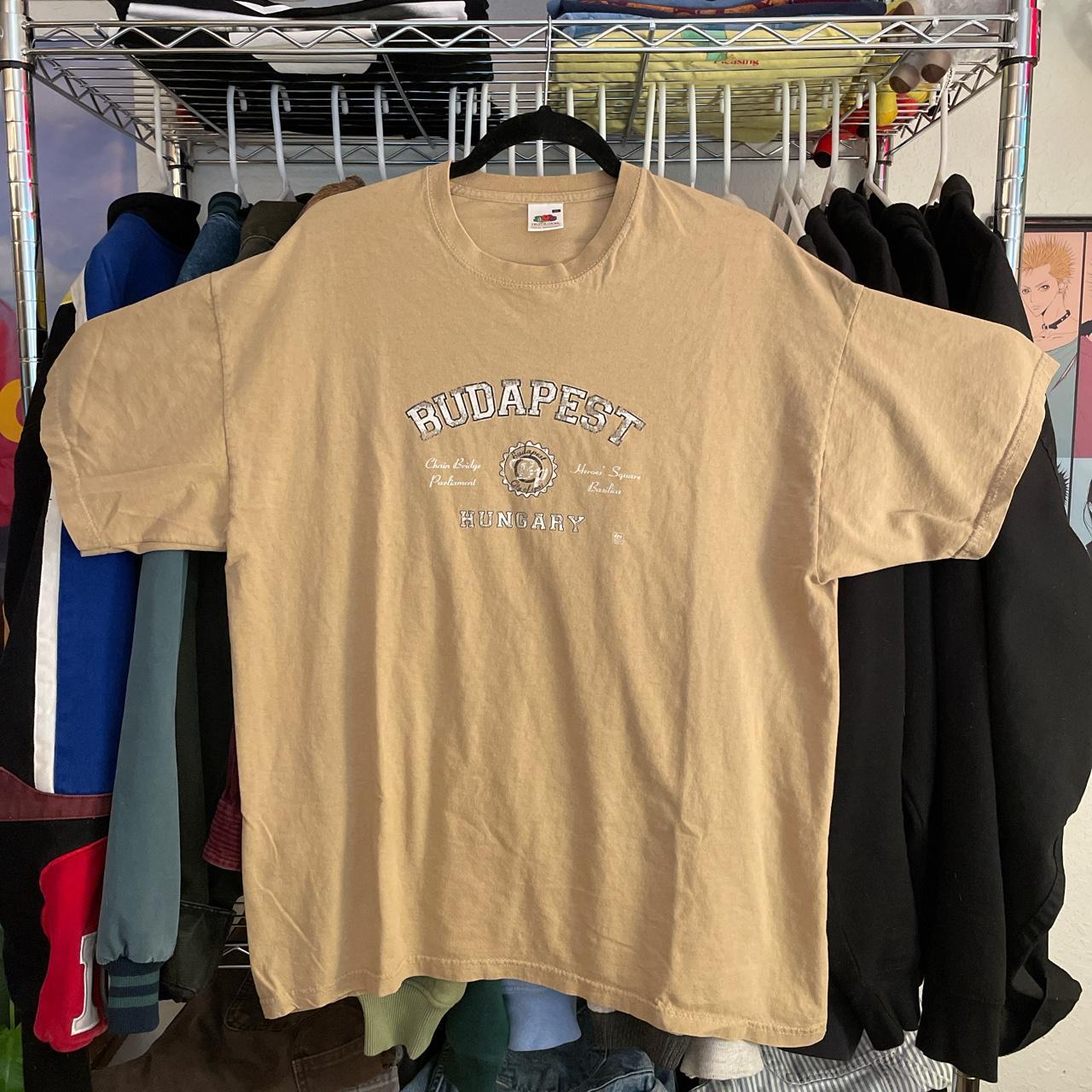 Men's Tan T-shirt | Depop